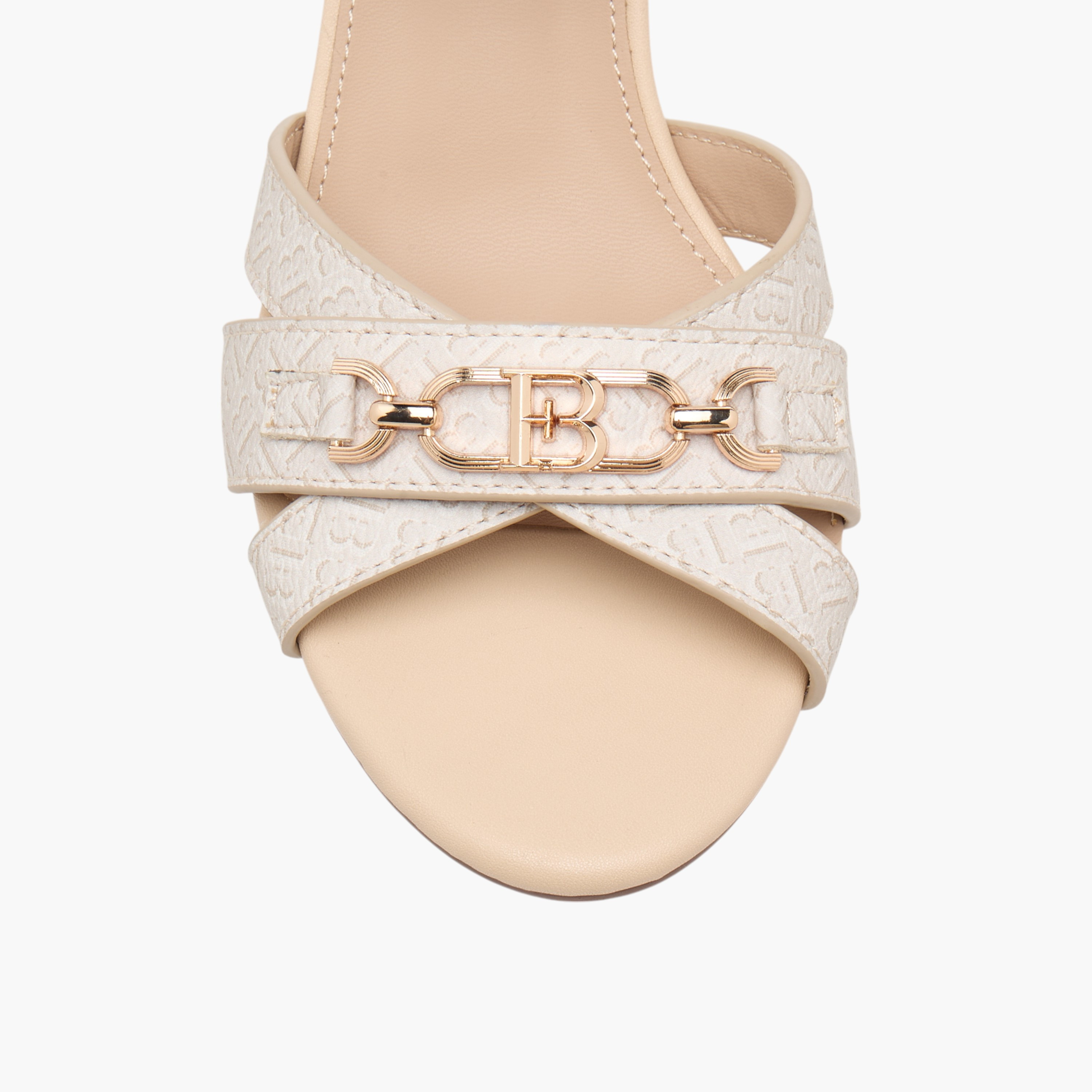 صندل بكعب ستيليتو وإبزيم إغلاق وطبعات مونوجرام من فلورا بيلا-women-shoes-sandals-heeled-image-4