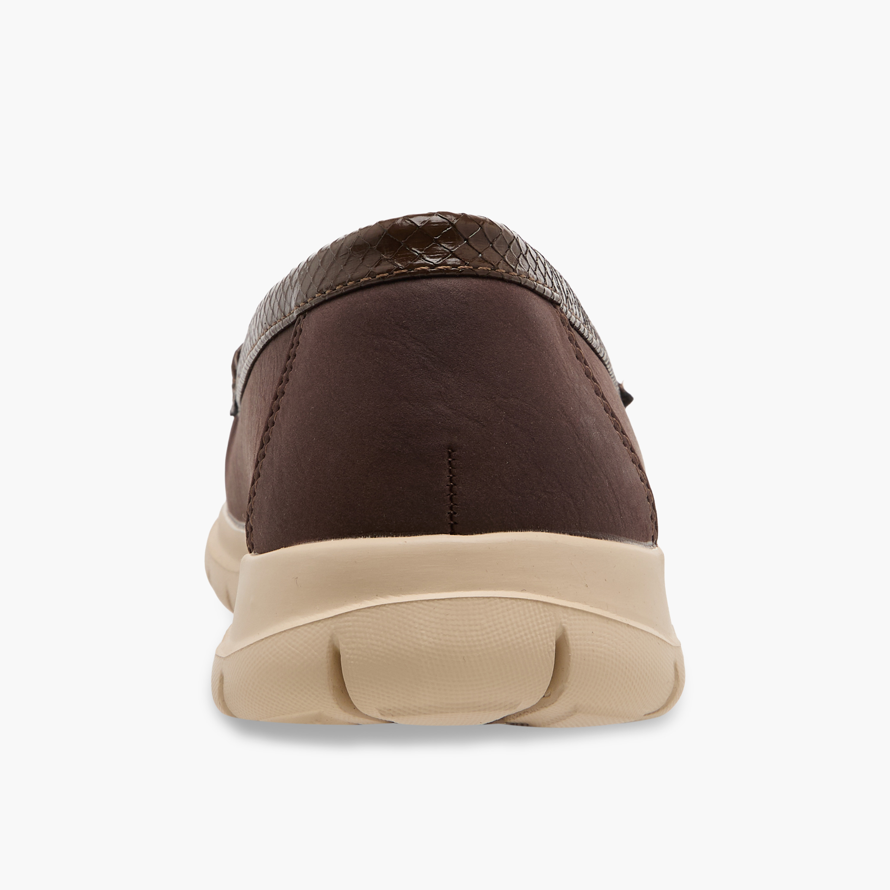 حذاء لوفر جلد سويدي بتفاصيل تعليقة للنساء من لو كونفورت-women-shoes-loafersandmoccasins-image-5