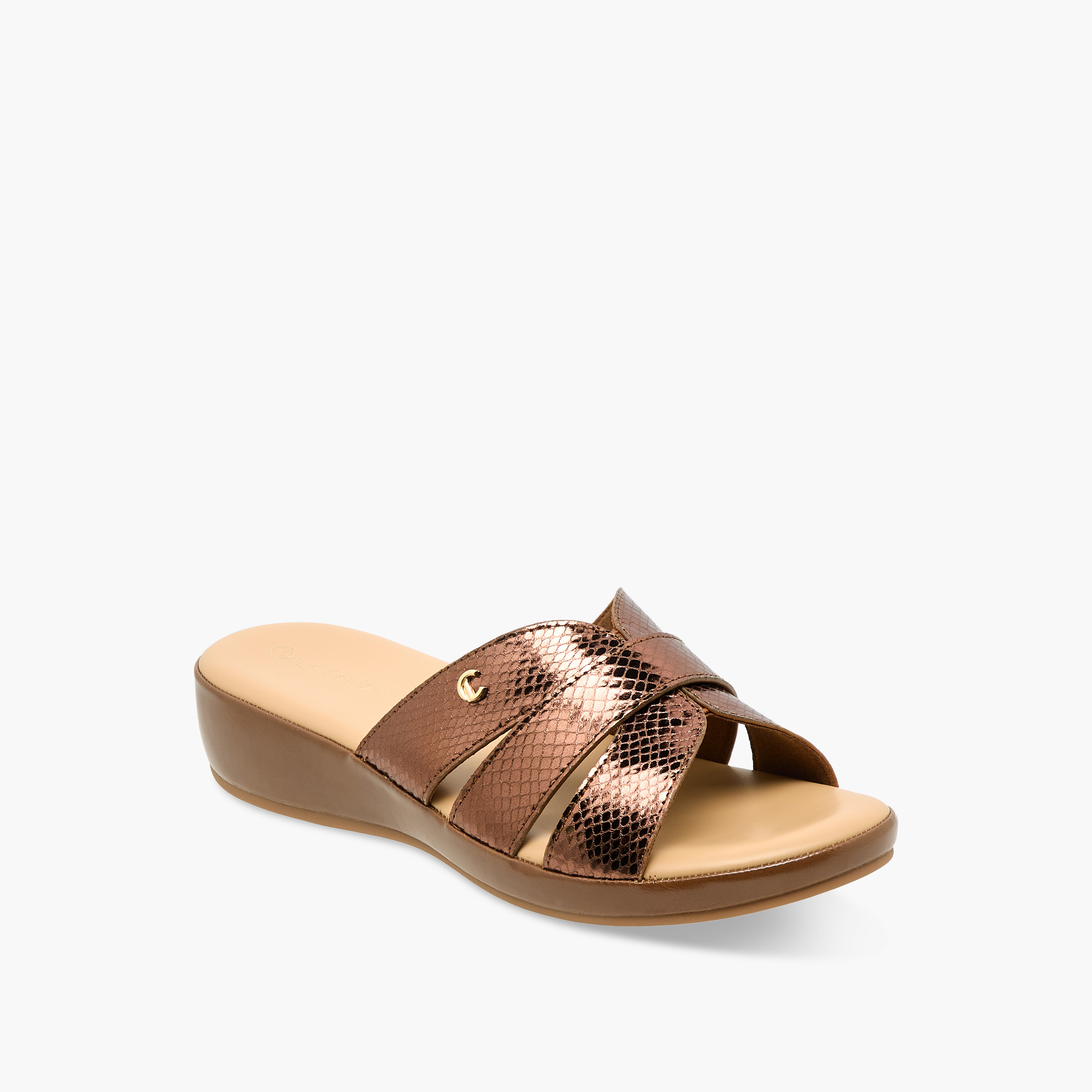 صندل نسائي بحزام متقاطع بارز الملمس من لو كونفورت-women-shoes-sandals-heeled-image-2