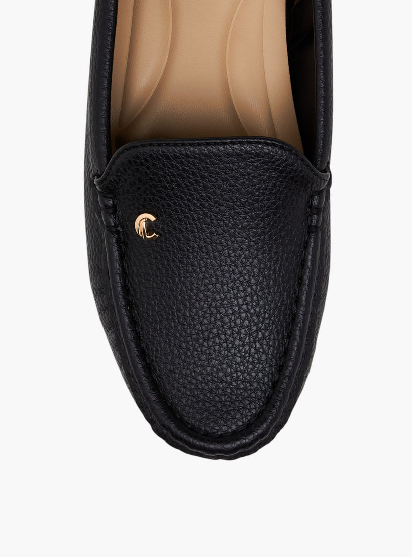 Le Confort Women Metal Accent Loafers-women-shoes-loafersandmoccasins-image-4