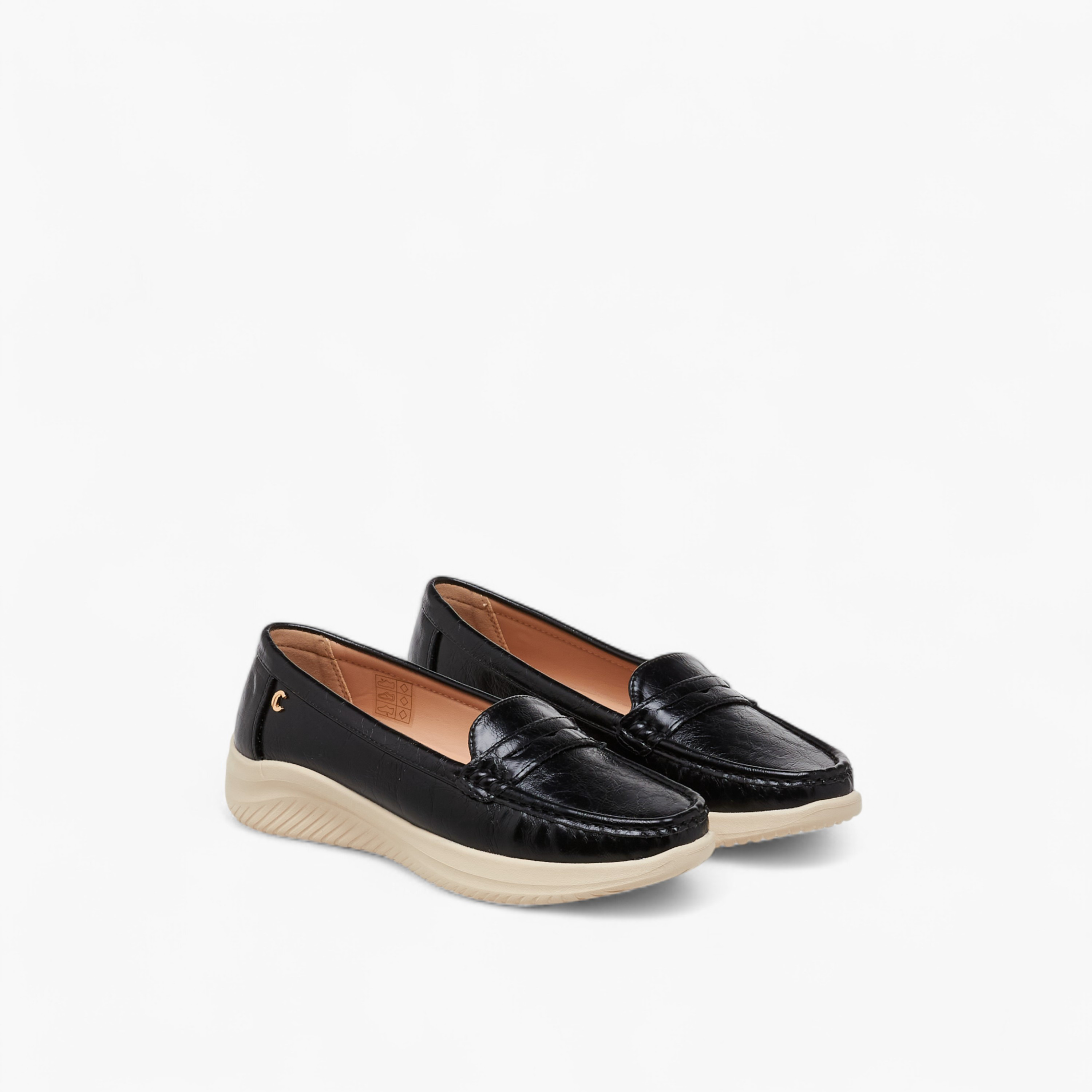 حذاء لوفر بتفاصيل مفرغة للنساء من لو كونفورت-women-shoes-loafersandmoccasins-image-1