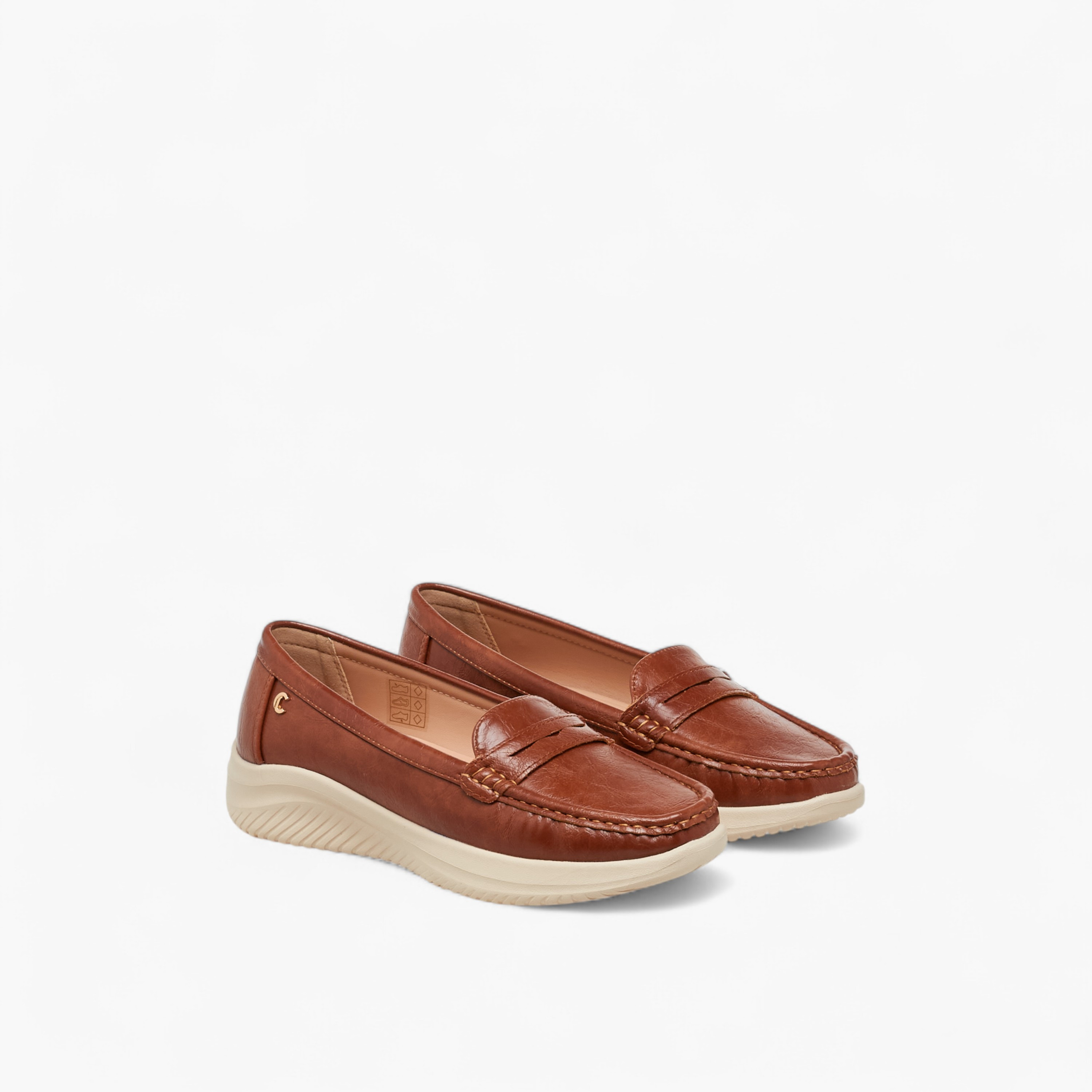 حذاء لوفر بتفاصيل مفرغة للنساء من لو كونفورت-women-shoes-loafersandmoccasins-image-1