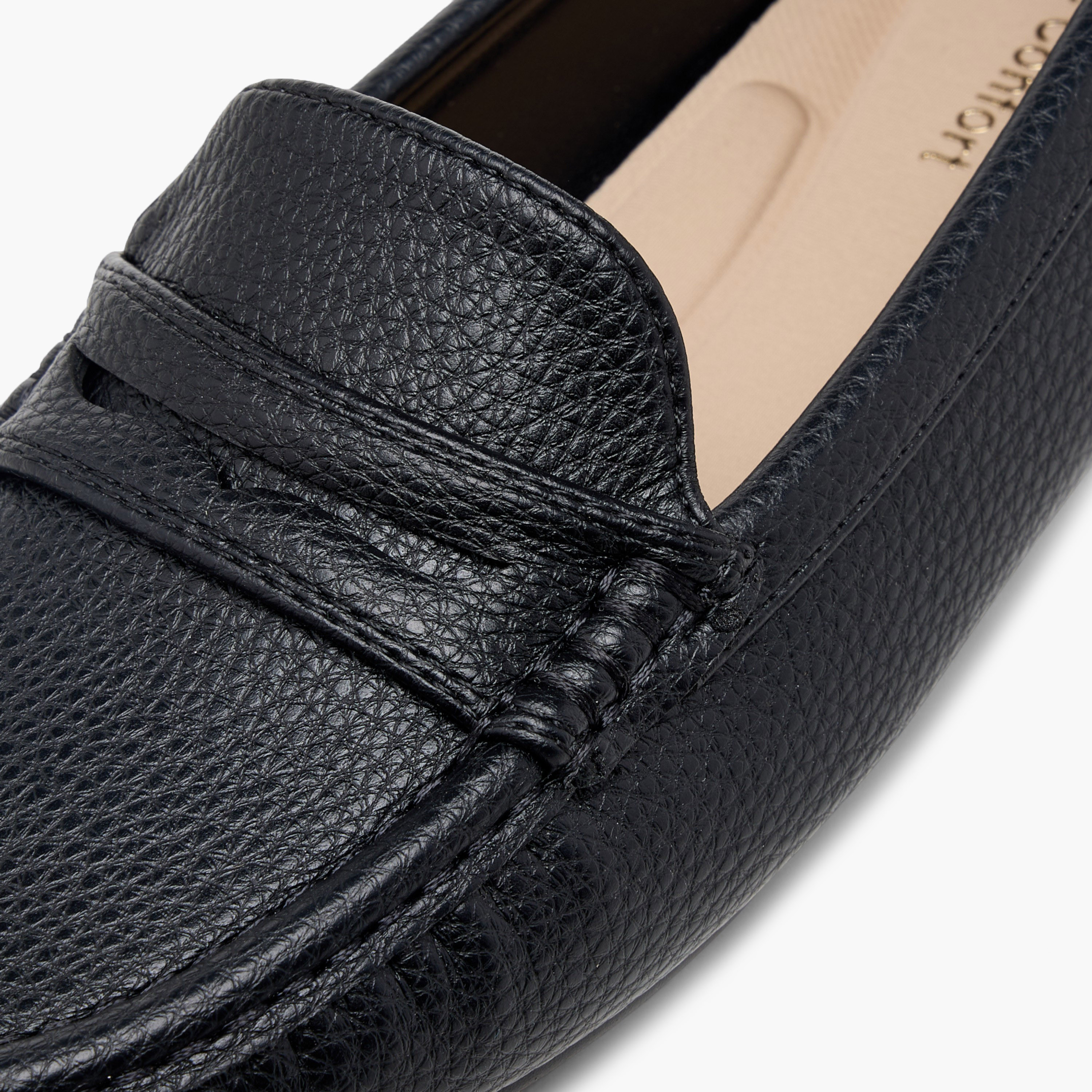 حذاء موكاسين سادة سهل الارتداء من لو كونفورت-women-shoes-loafersandmoccasins-image-4