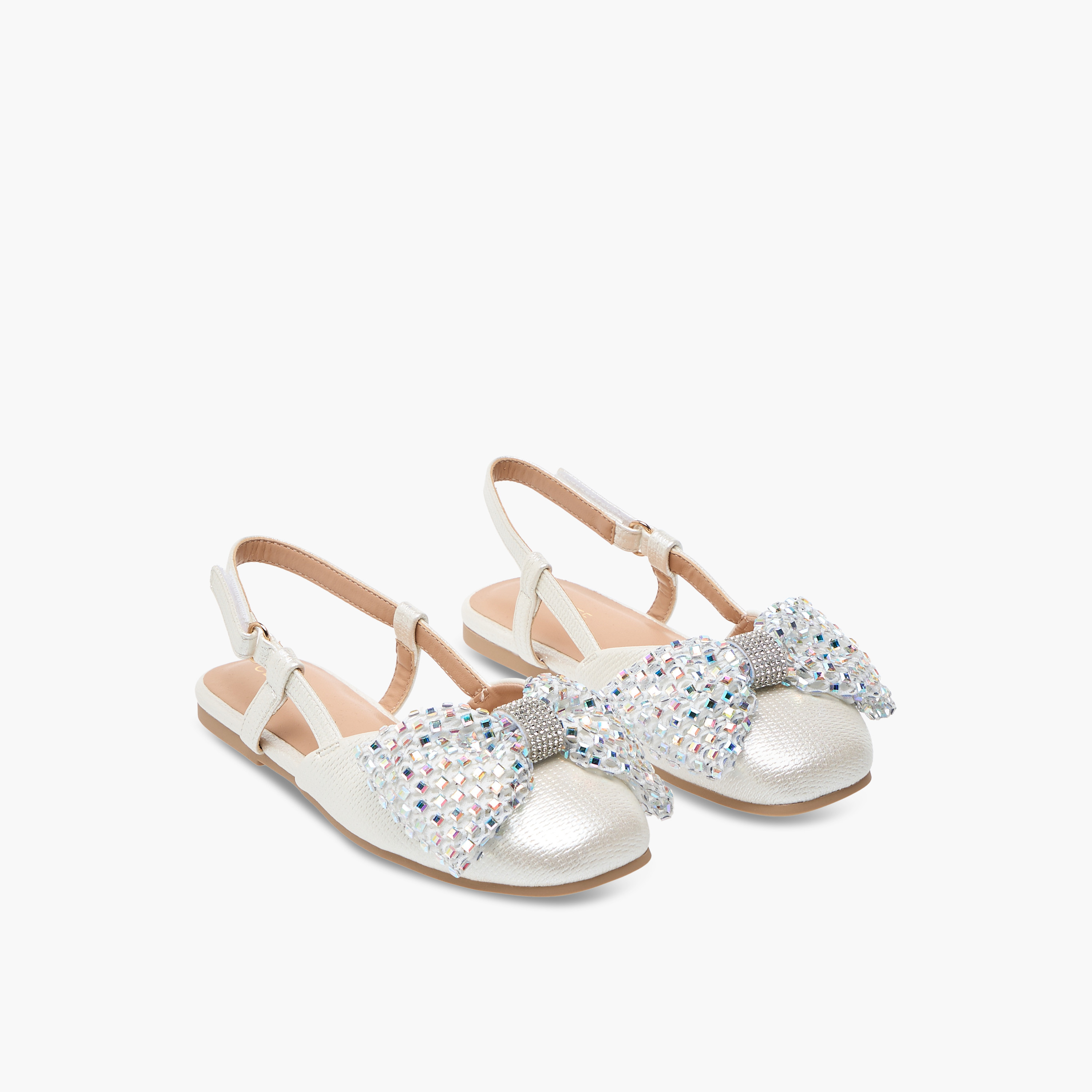 صندل بفيونكة مزينة وشريط إغلاق لاصق للبنات من سيليست-girls-shoes-sandals-image-6