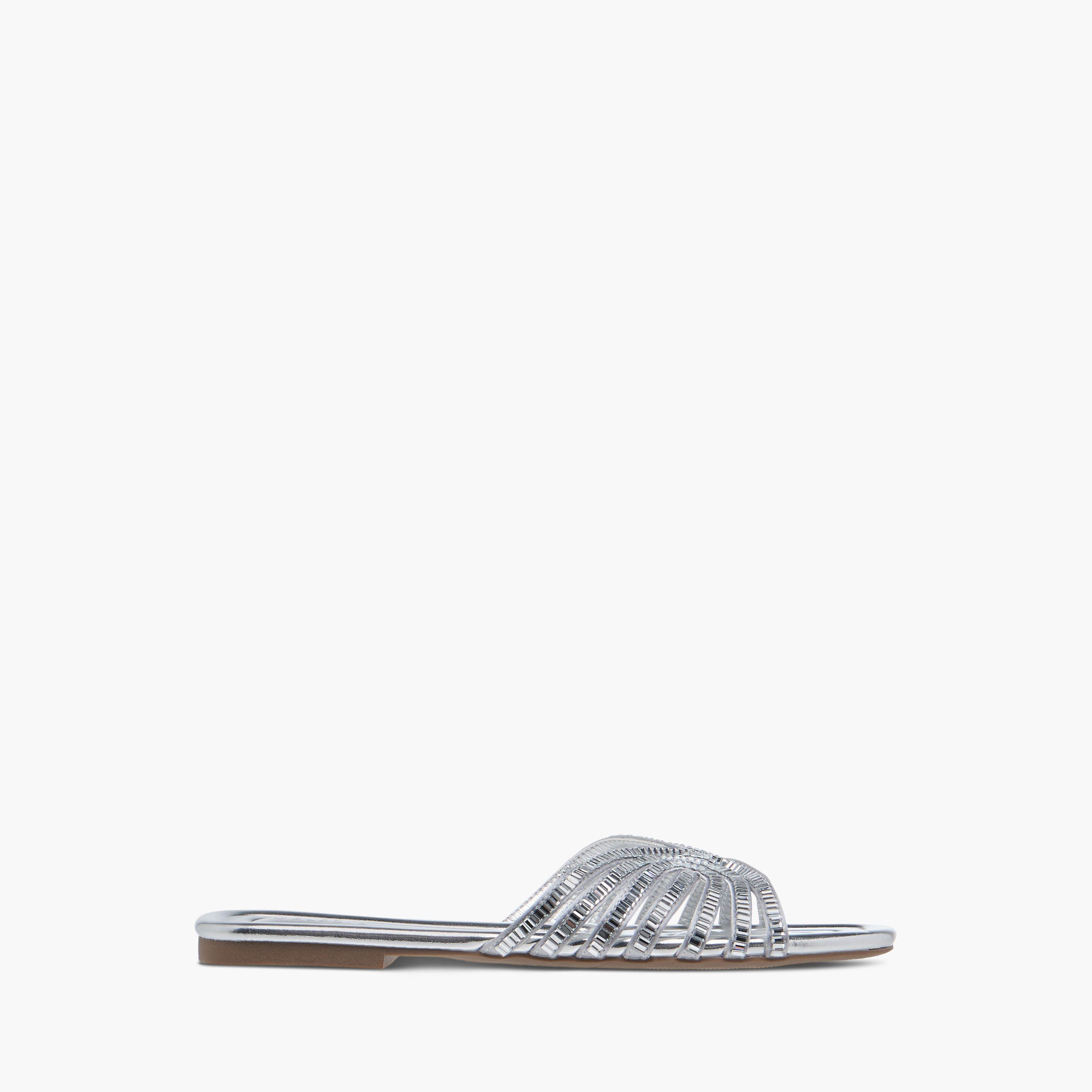 صندل مزين سهل الارتداء للنساء من سيليست-women-shoes-flats-sandals-image-8