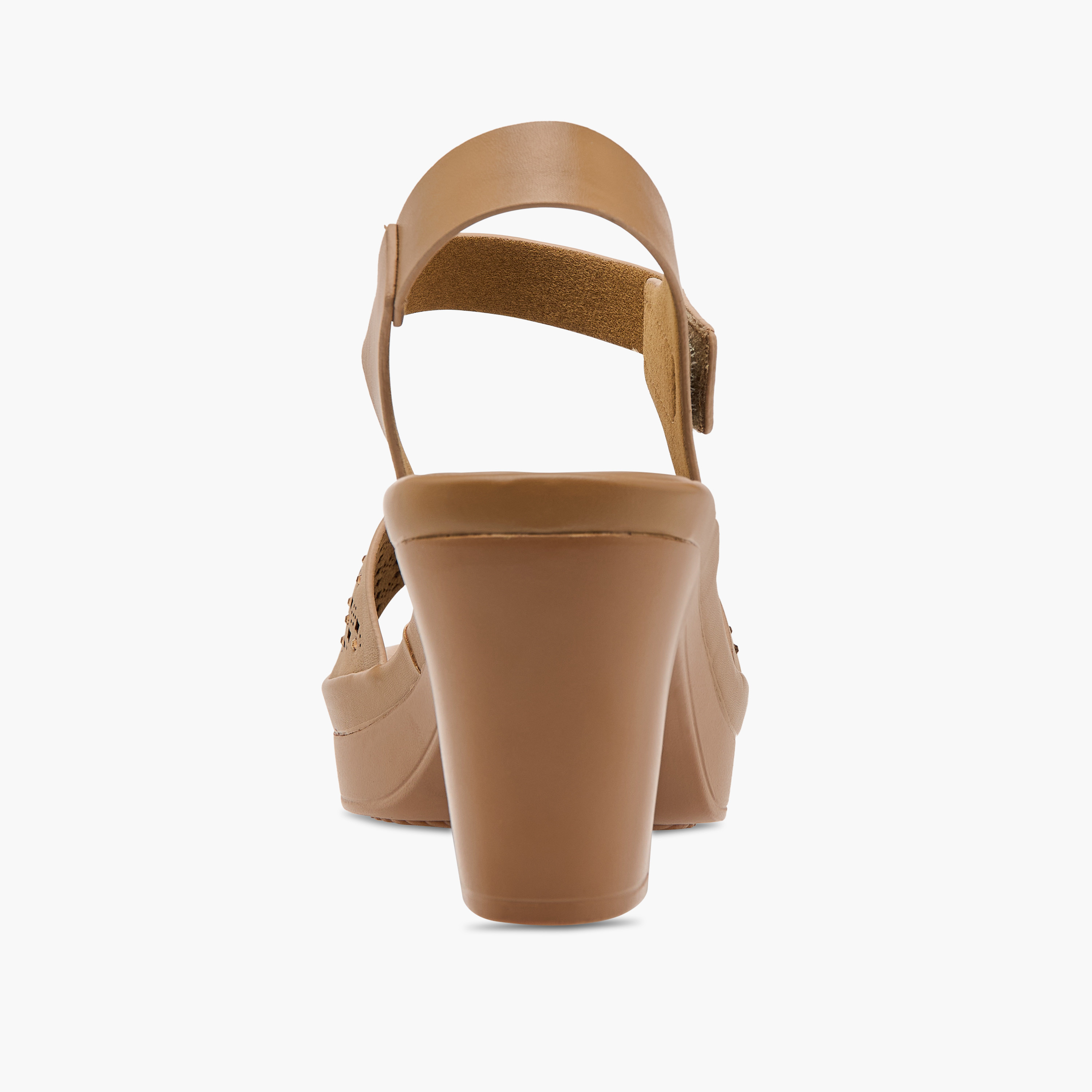 صندل مريح مفرّغ بالليزر بحزام وكعب سميك من لو كونفورت-women-shoes-sandals-heeled-image-5