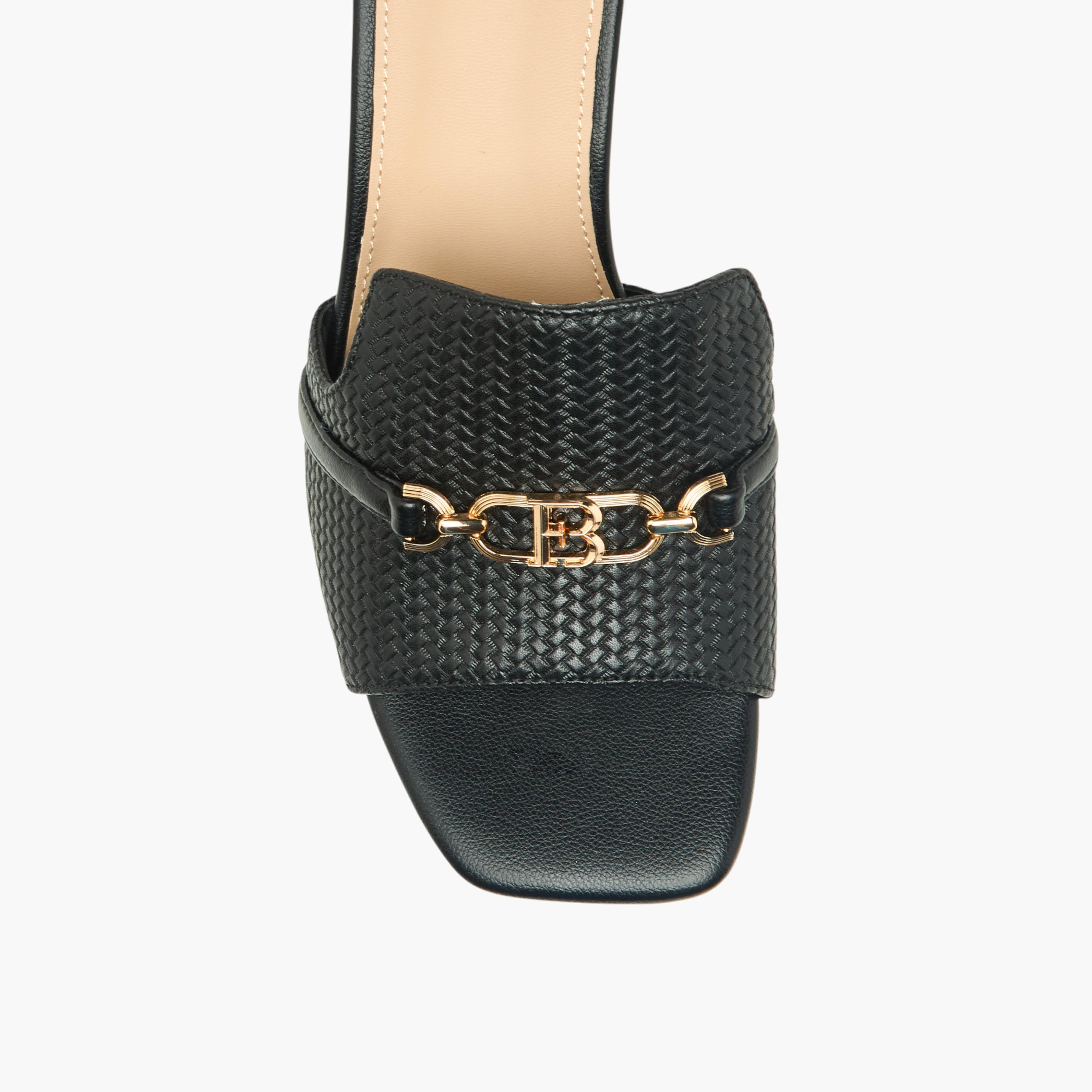 صندل بارز الملمس بكعب سميك للنساء من فلورا بيلا-women-shoes-sandals-heeled-image-4