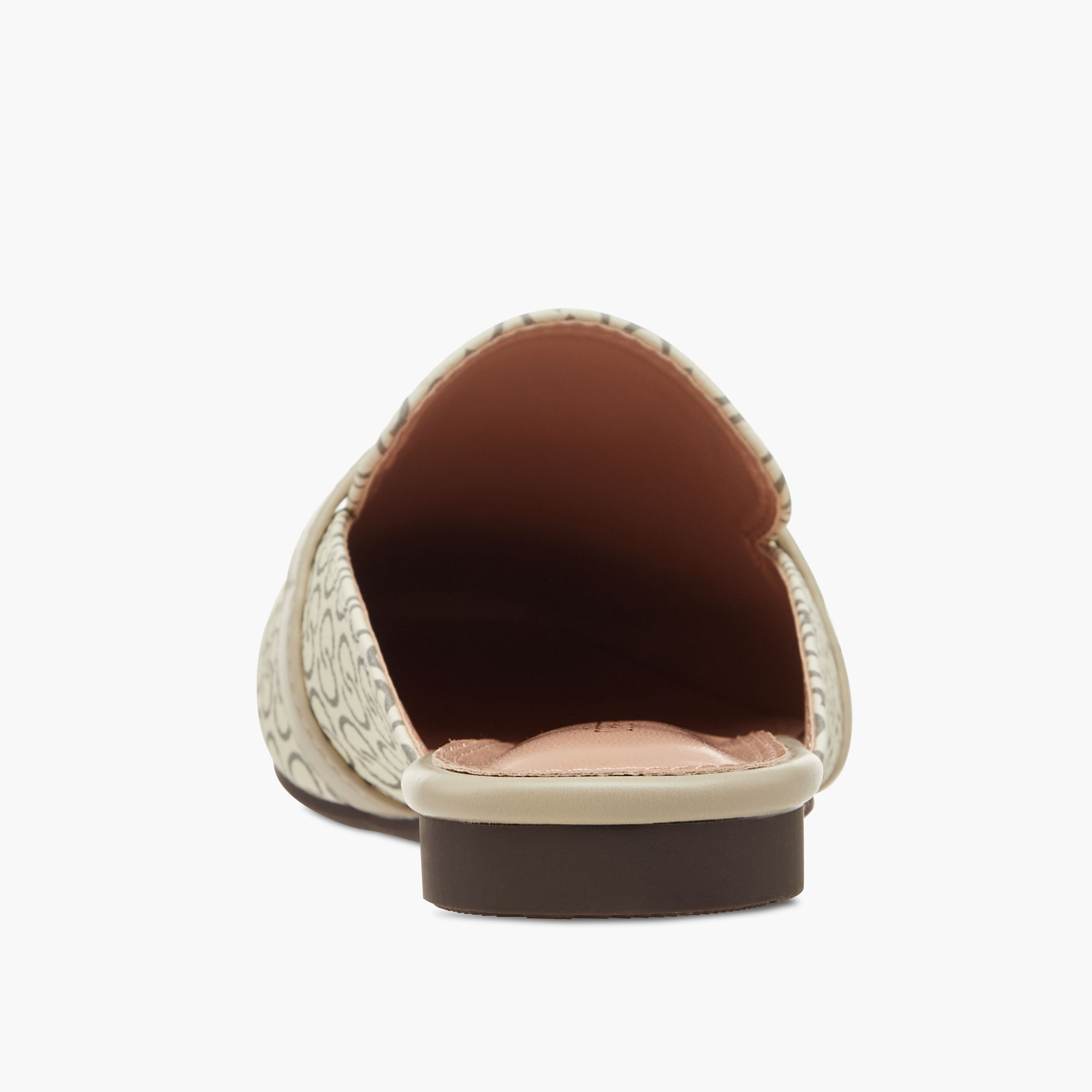 حذاء ميول سهل الارتداء بطبعات مونوجرام للنساء من سيليست-women-shoes-flats-mules-image-5