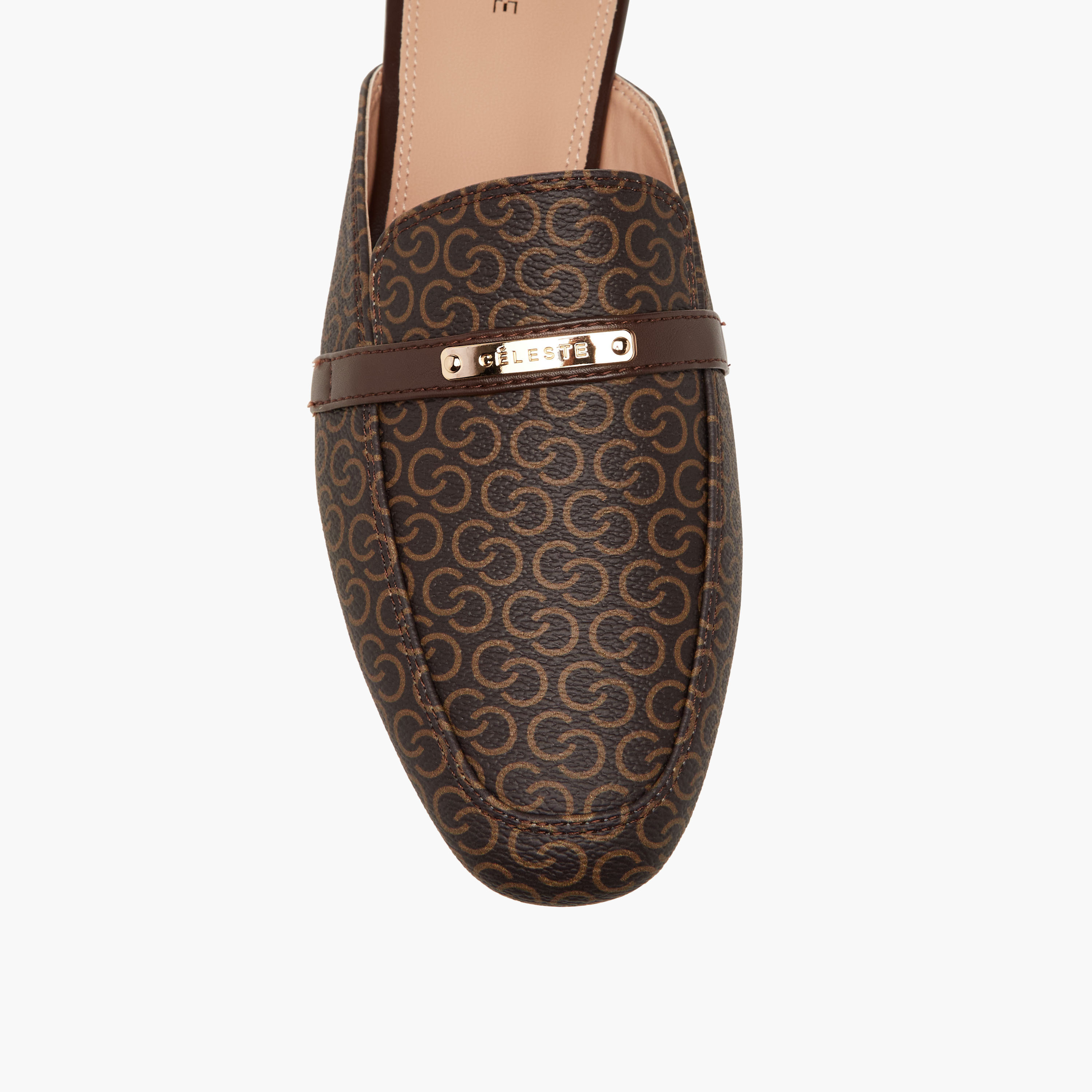 حذاء ميول سهل الارتداء بطبعات مونوجرام للنساء من سيليست-women-shoes-flats-mules-image-9