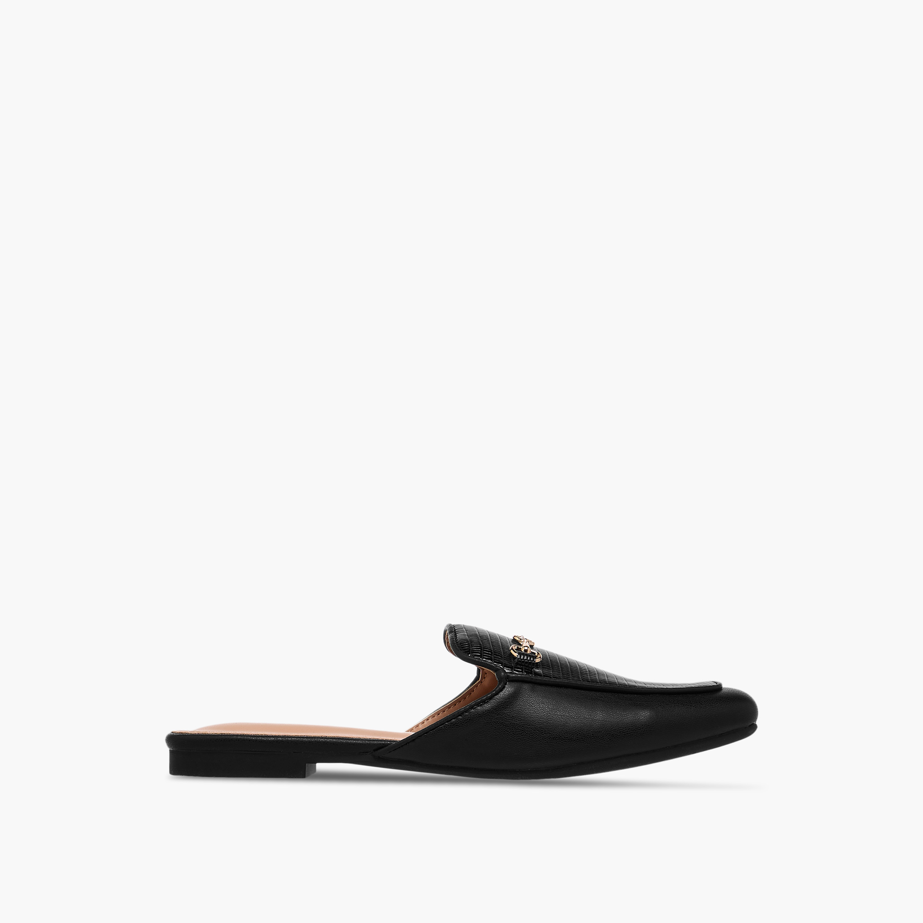 حذاء ميول سهل الارتداء بزينة معدنية للنساء من سيليست-women-shoes-flats-mules-image-8