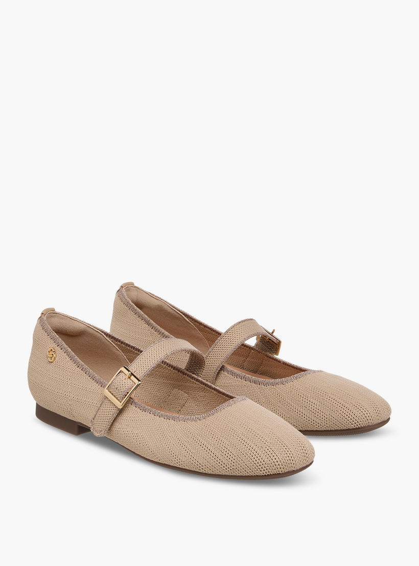 حذاء ماري جين بارز الملمس بإبزيم إغلاق للنساء من سيليست-women-shoes-ballerinas-image-1