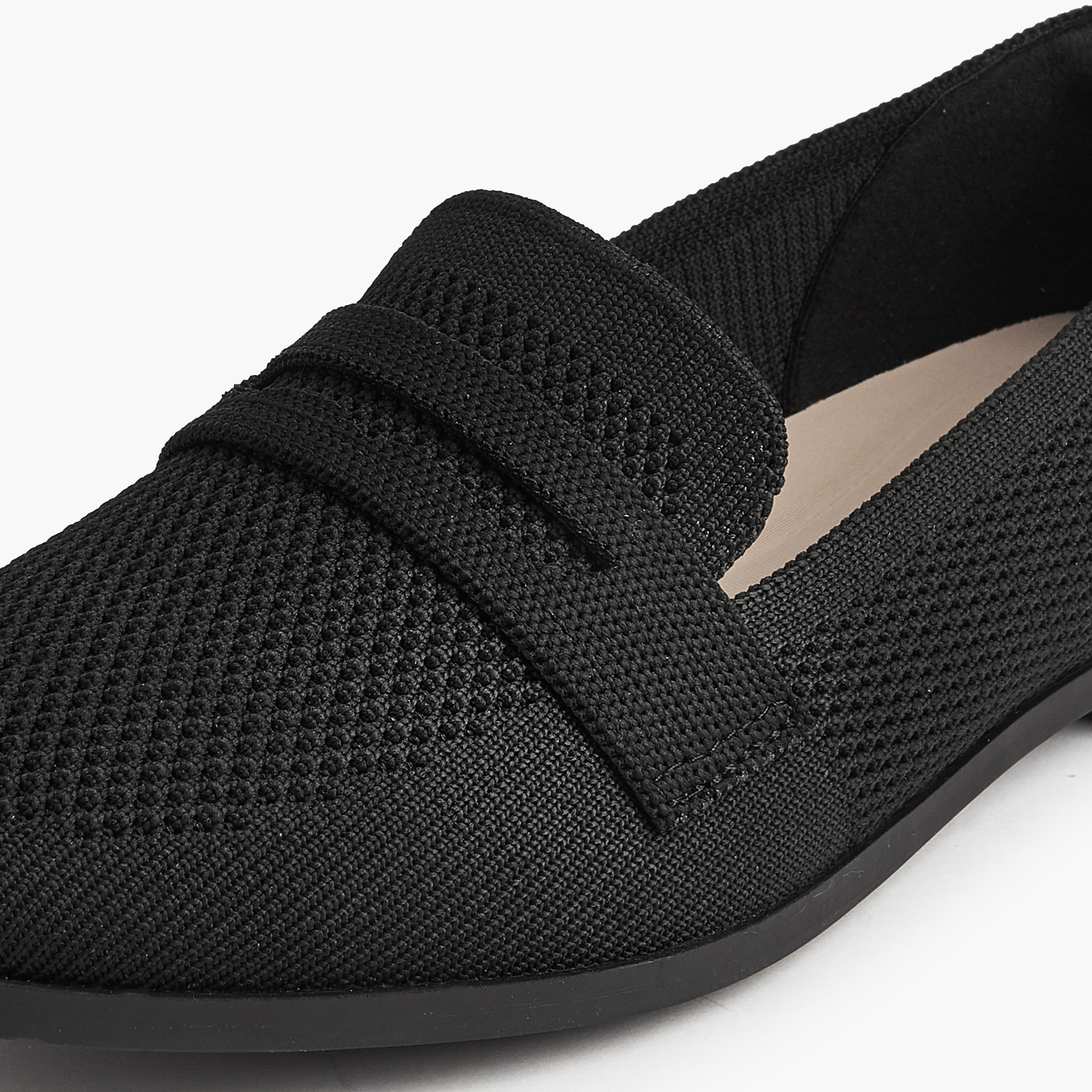 حذاء لوفر بارز الملمس سهل الارتداء من لو كونفورت-women-shoes-loafersandmoccasins-image-4