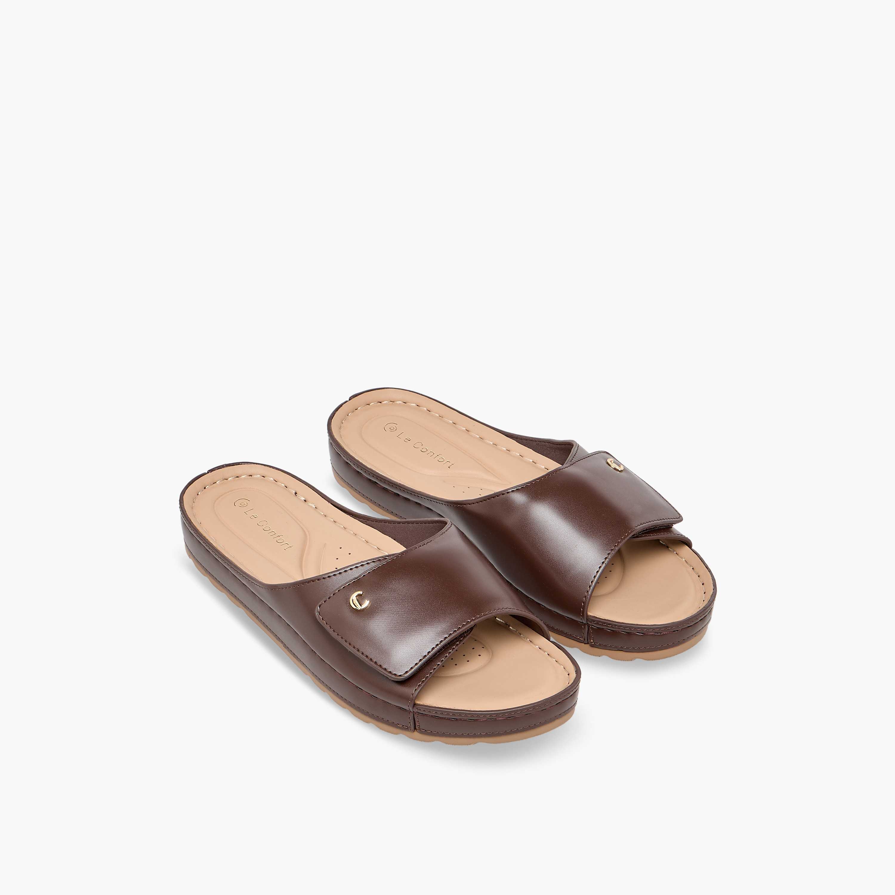 صندل مريح سهل الارتداء للنساء من لو كونفورت-women-shoes-sandals-flats-image-1
