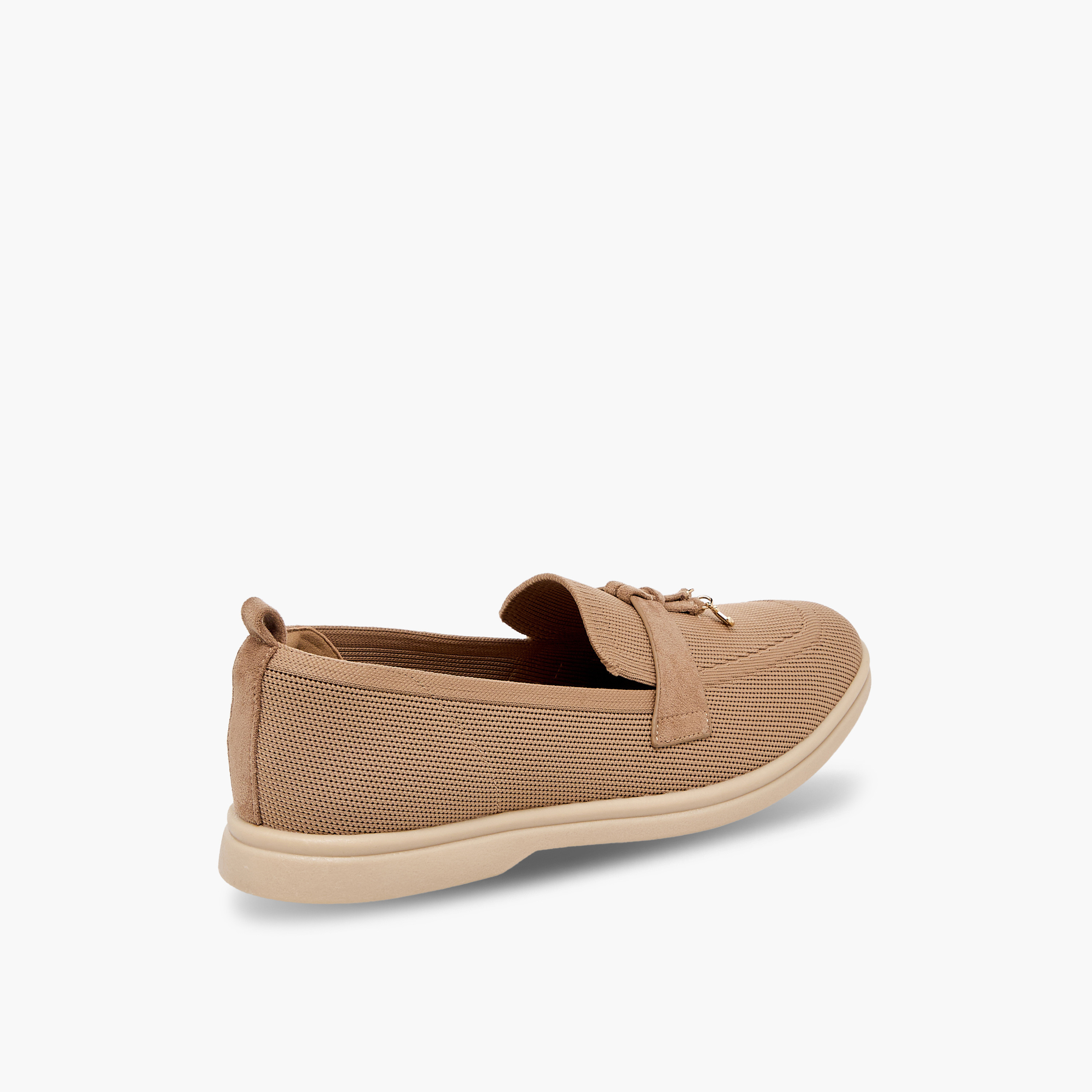حذاء خفيف بزينة معدنية للنساء من لو كونفورت-women-shoes-loafersandmoccasins-image-6