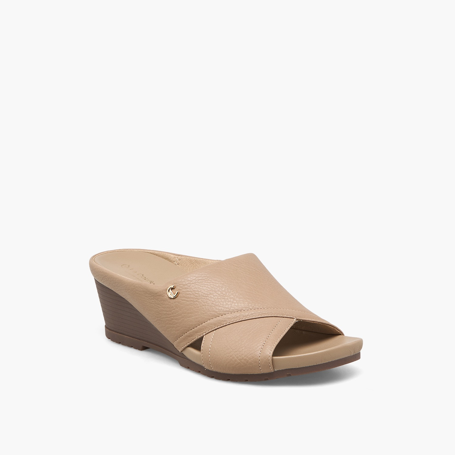 صندل بارز الملمس بأحزمة متقاطعة وبكعب ويدج من لو كونفورت-women-shoes-sandals-heeled-image-2