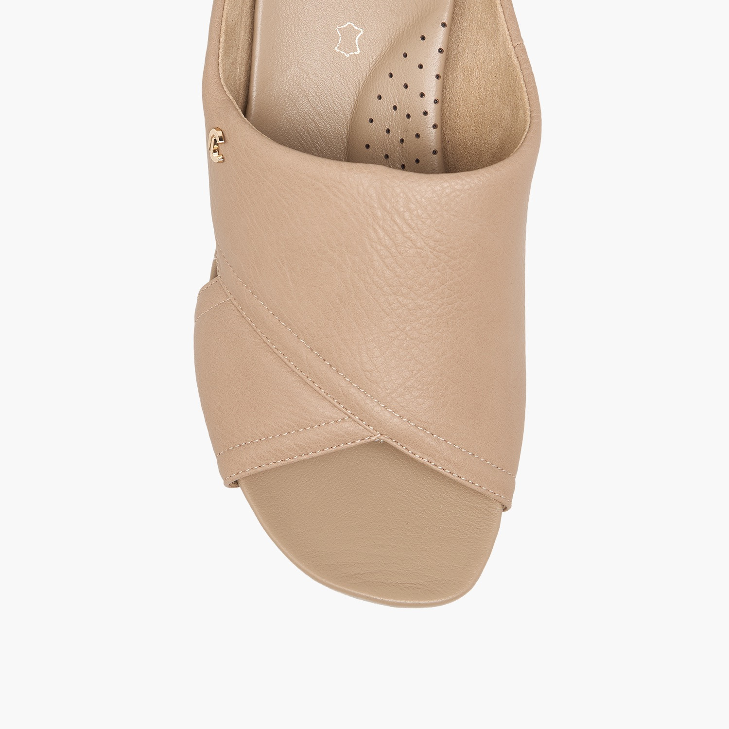 صندل بارز الملمس بأحزمة متقاطعة وبكعب ويدج من لو كونفورت-women-shoes-sandals-heeled-image-4