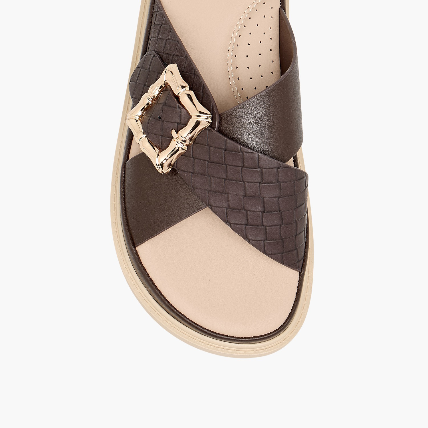 صندل بحزام متقاطع للنساء بارز الملمس من فلورا بيلا-women-shoes-flats-sandals-image-4