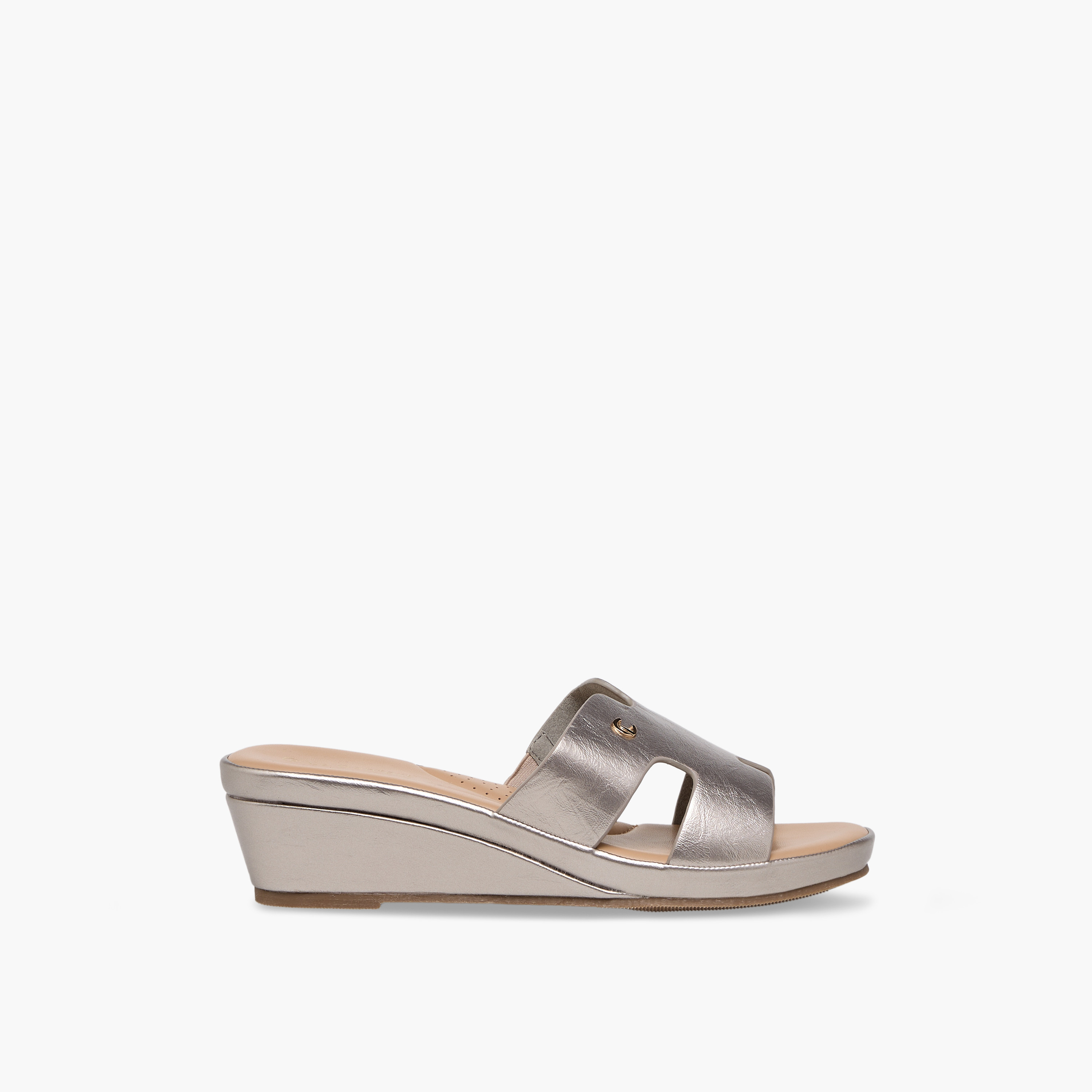 صندل بكعب ويدج سهل الارتداء للنساء من لو كونفورت-women-shoes-sandals-heeled-image-3