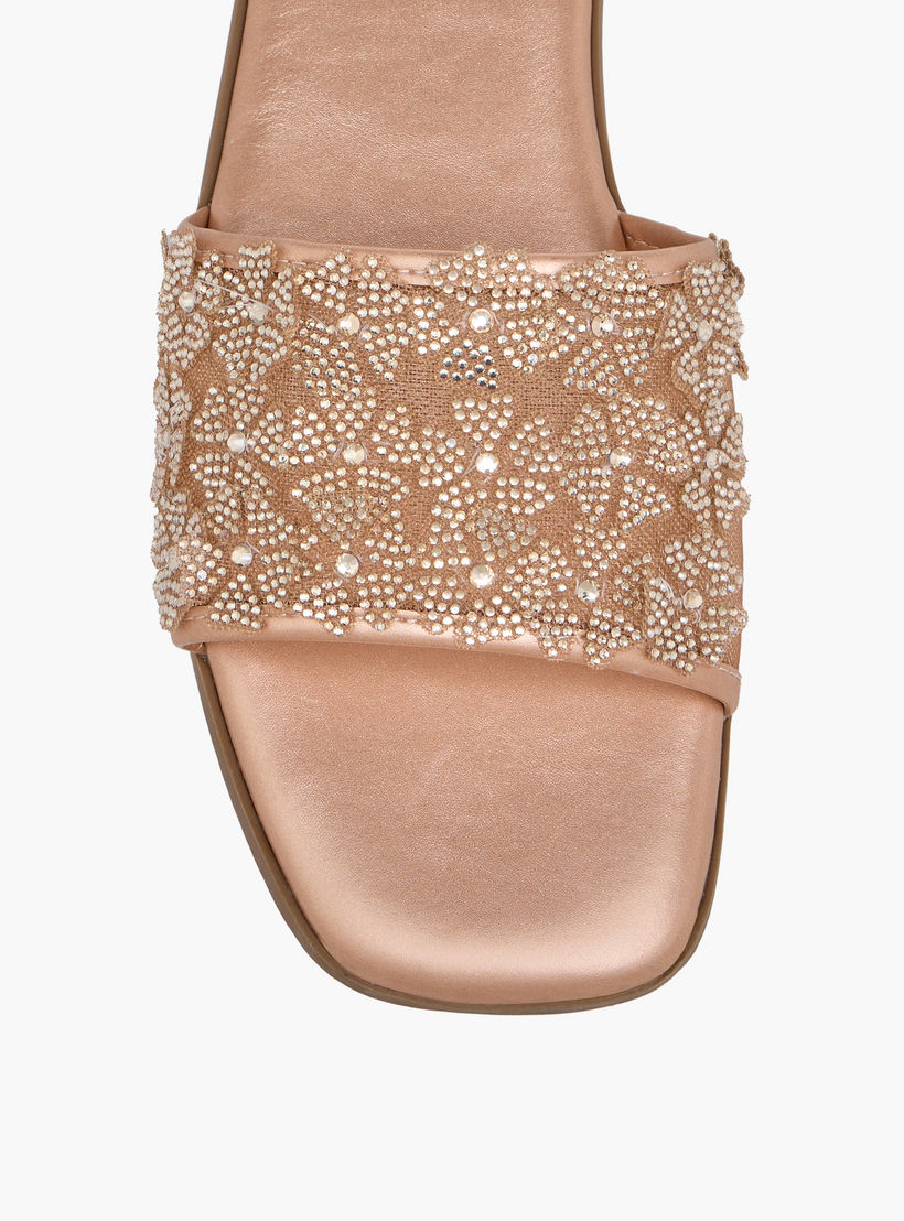 صندل نسائي أنيق مزين بالكريستال-women-shoes-flats-sandals-image-5