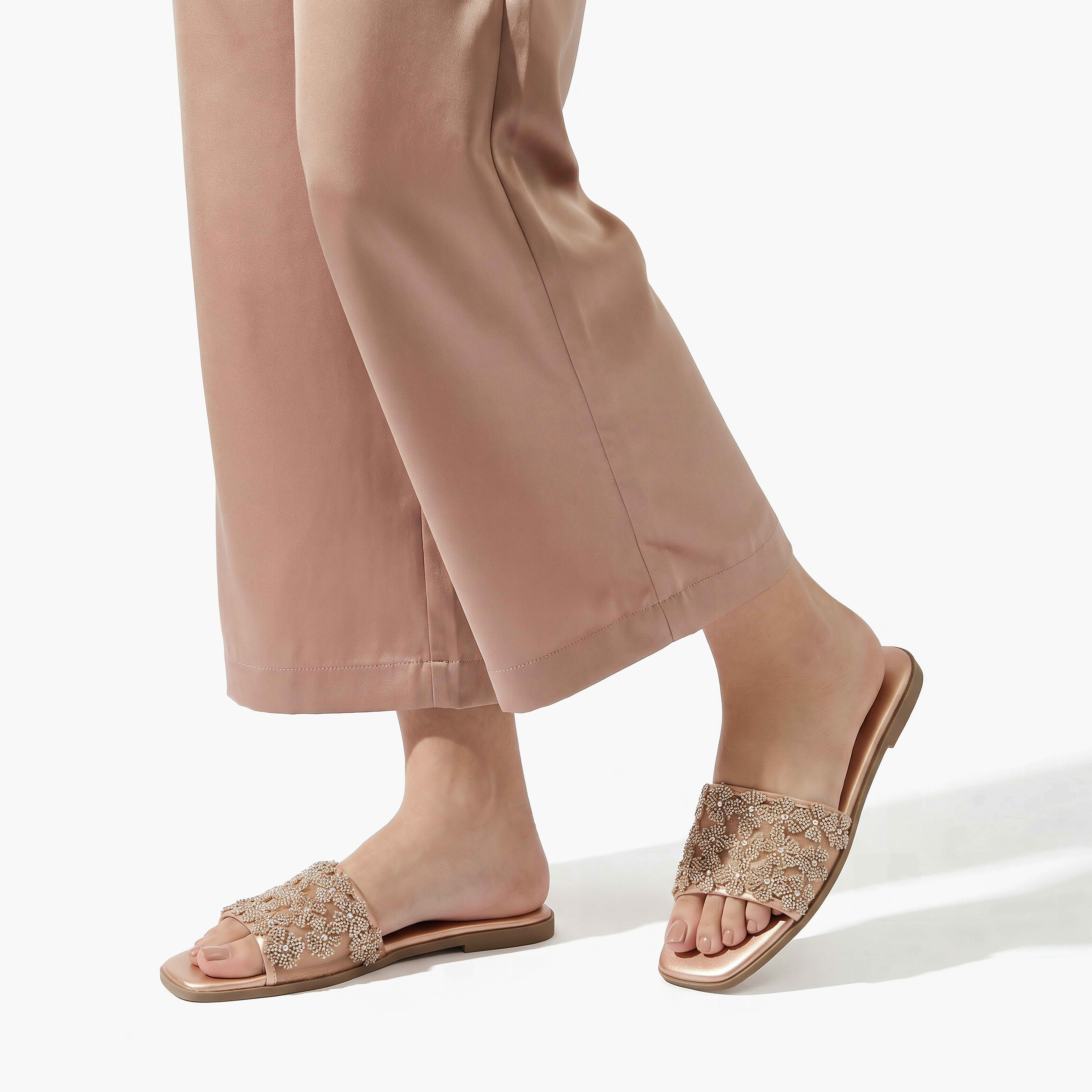صندل نسائي أنيق مزين بالكريستال-women-shoes-flats-sandals-image-6