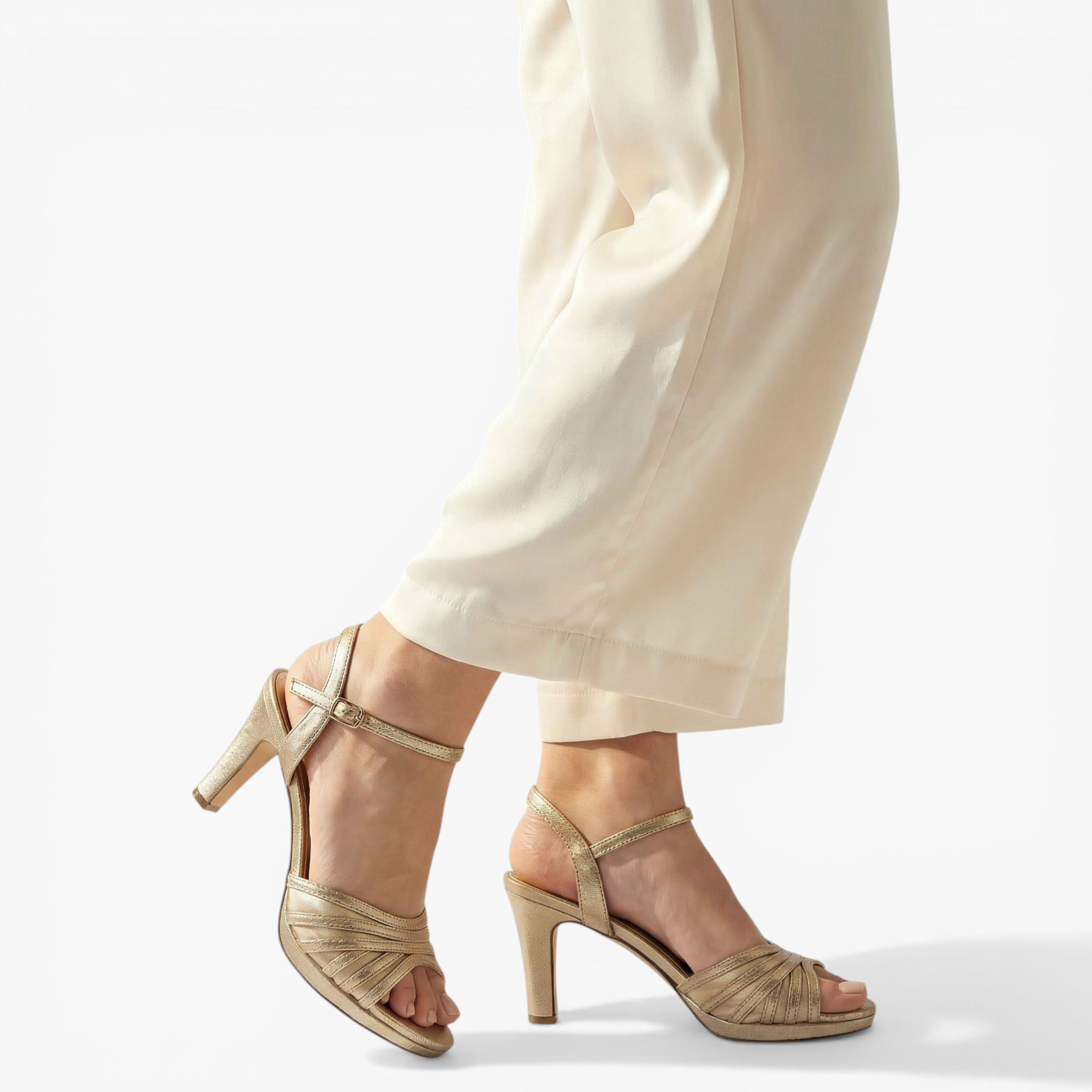صندل بأحزمة وكعب مخروطي للنساء من فلورا بيلا-women-shoes-sandals-heeled-image-6