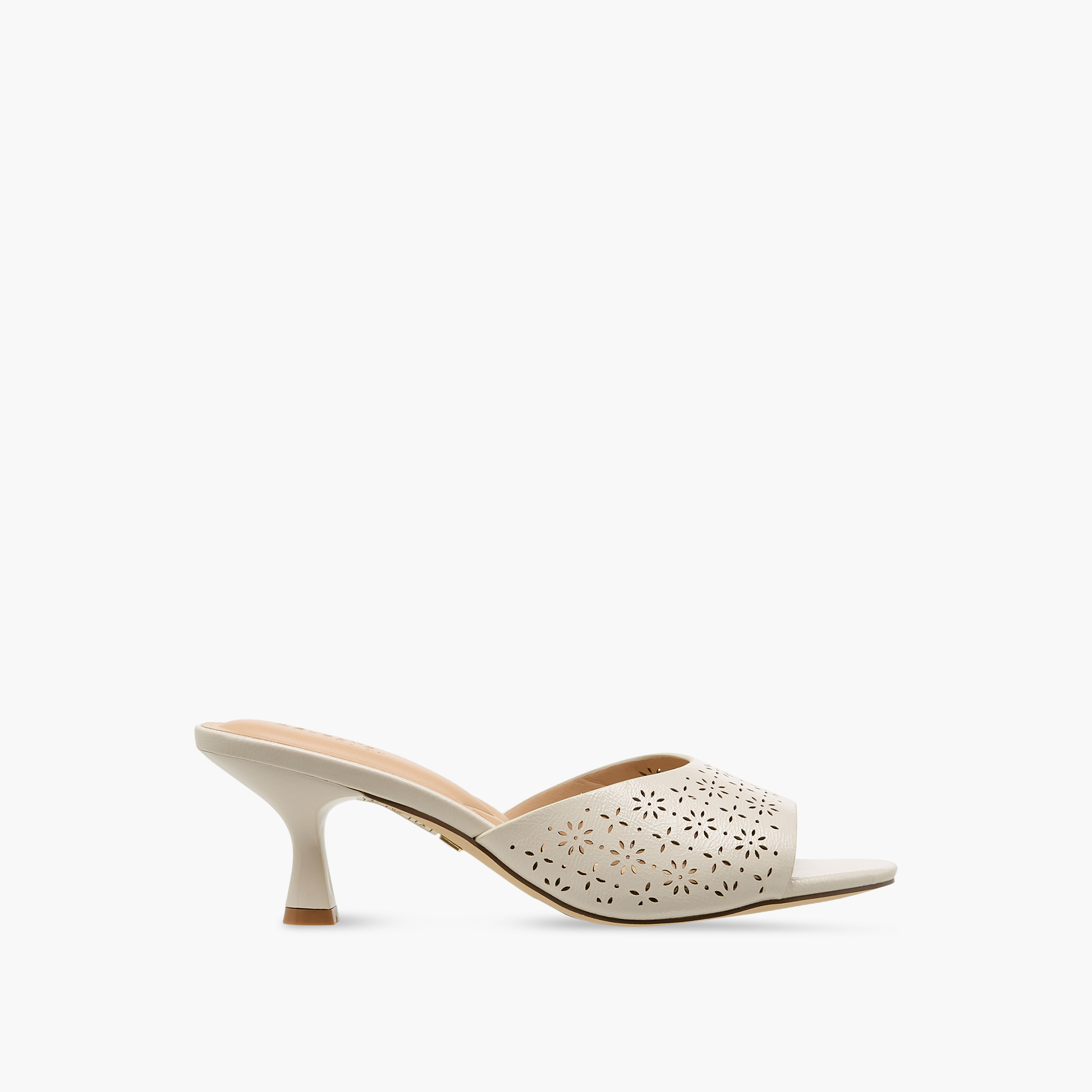 صندل مفرغ بالليزر بكعب صغير للنساء من سيليست-women-shoes-sandals-heeled-image-3