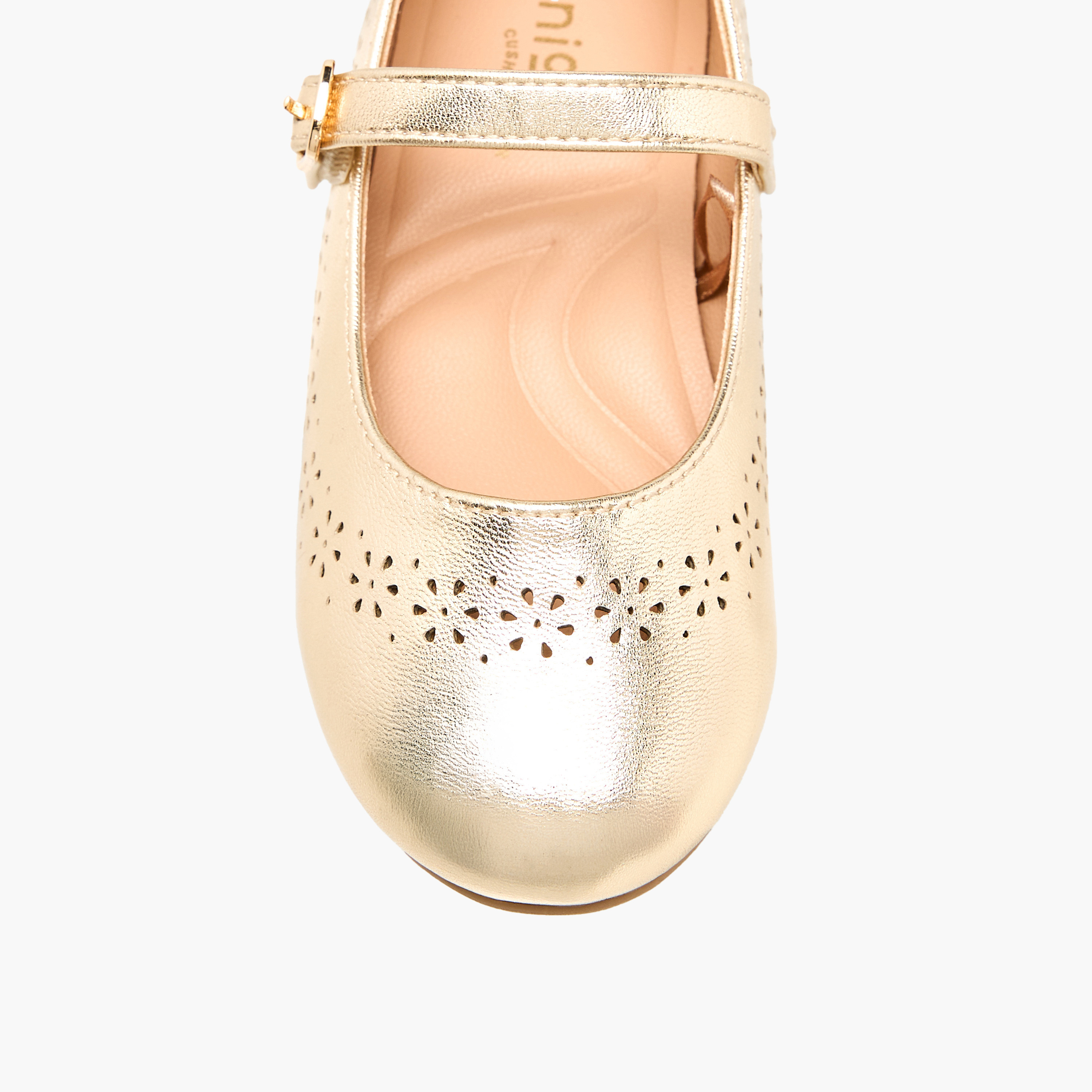 حذاء ماري جين بتفاصيل مفرغة بالليزر للبنات من جونيورز-girls-shoes-maryjanes-image-4