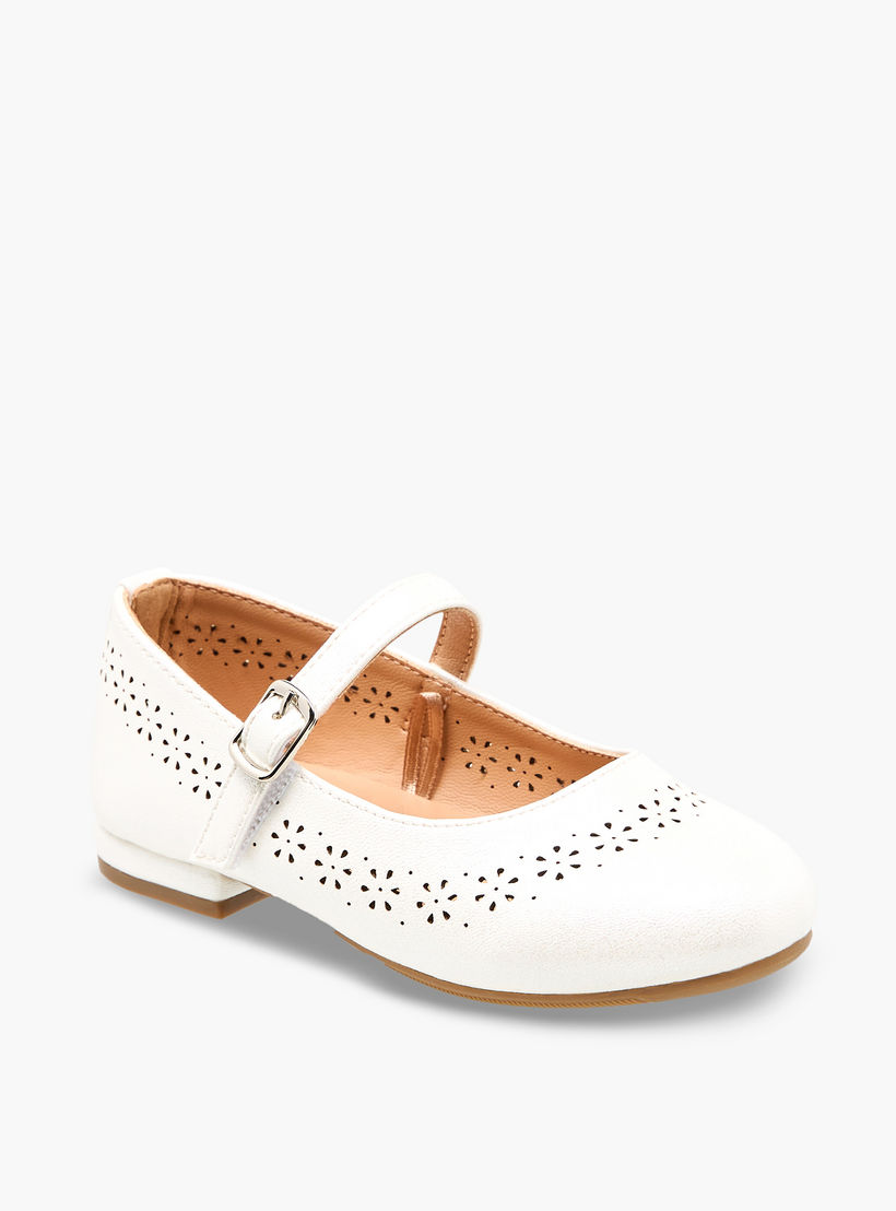 حذاء ماري جين بتفاصيل مفرغة بالليزر للبنات من جونيورز-girls-shoes-maryjanes-image-2