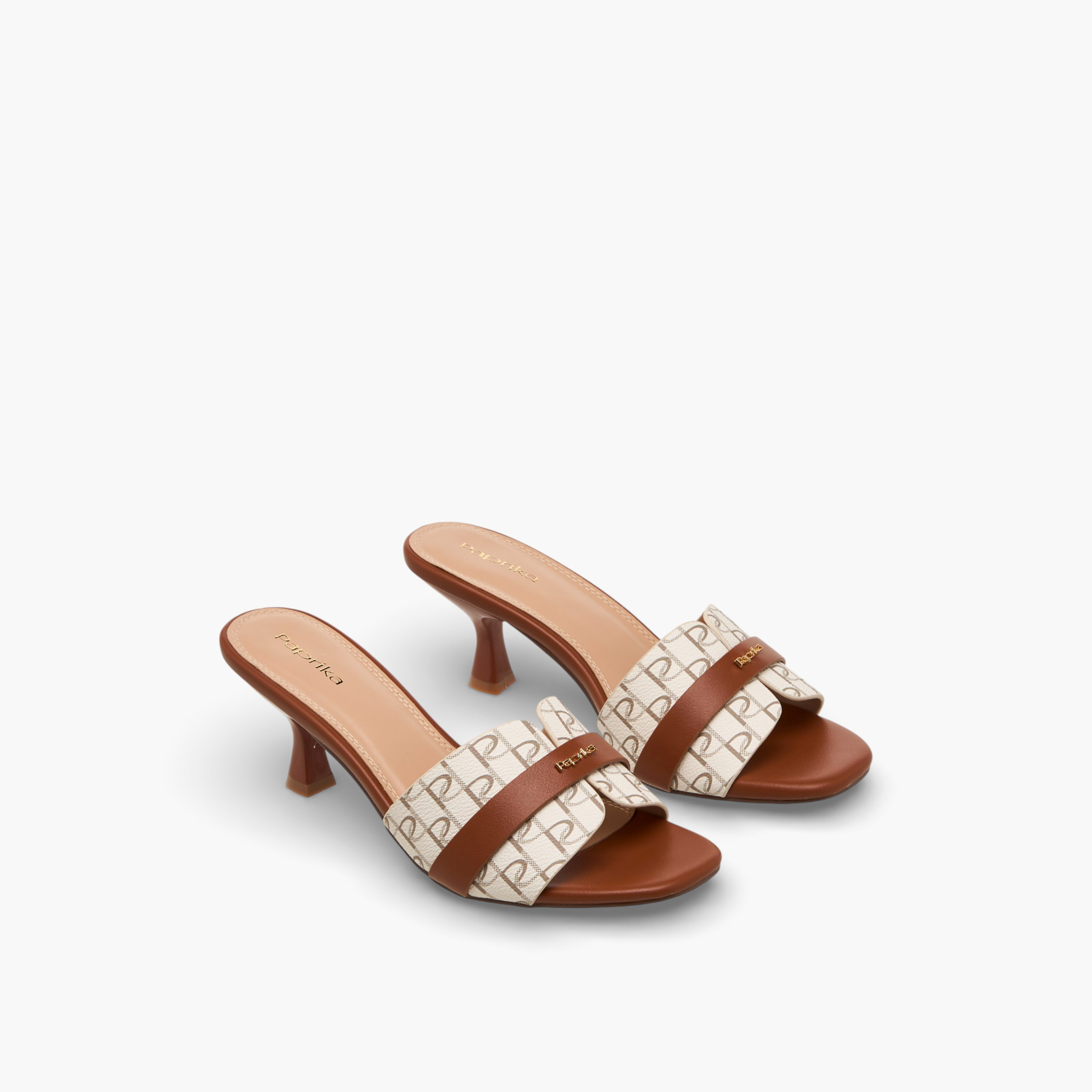 صندل سهل الارتداء بطبعات مونوجرام للنساء من بابريكا-women-shoes-sandals-heeled-image-1