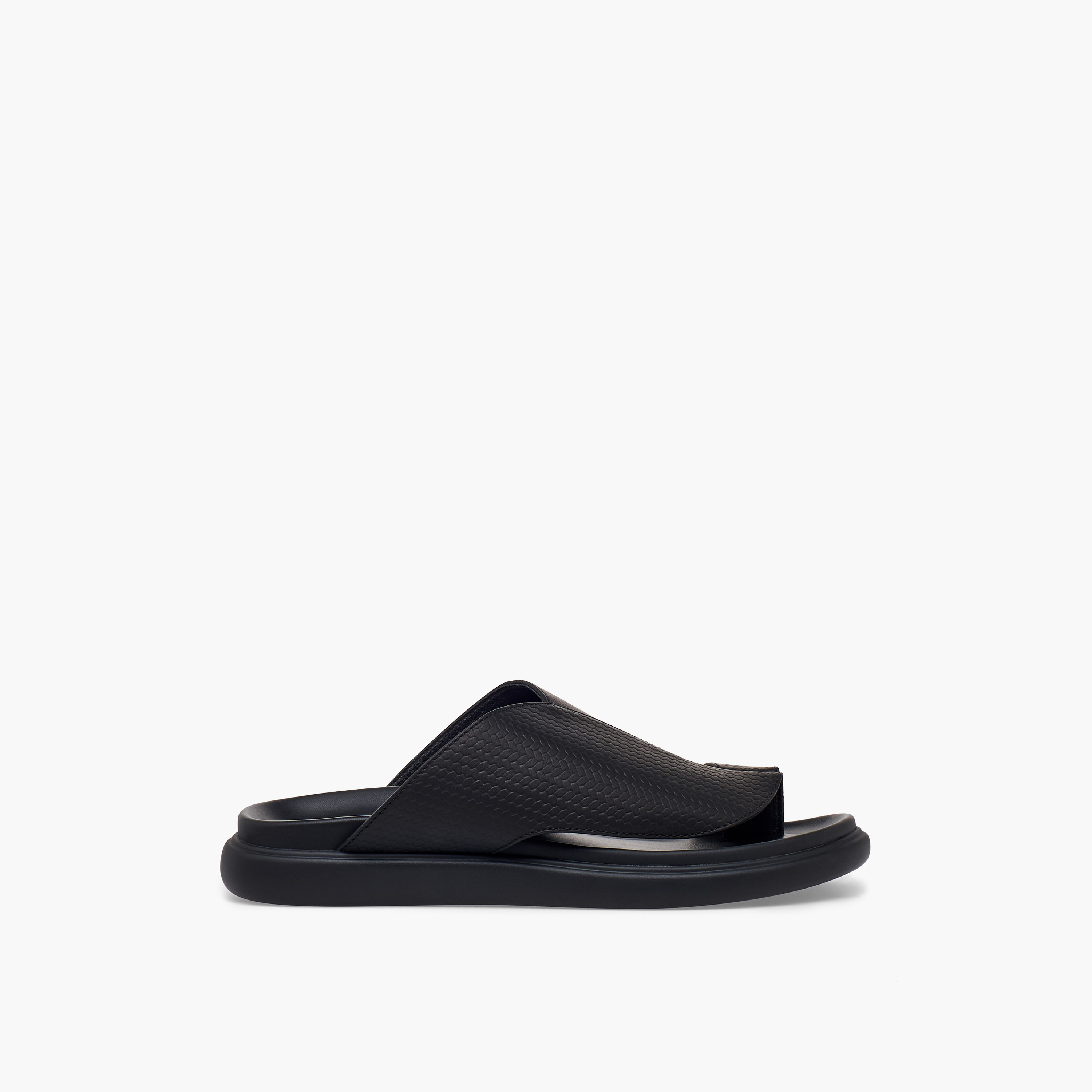 صندل عربي بارز الملمس للرجال من إل بي إل من شو إكسبرس-men-shoes-sandals-image-3