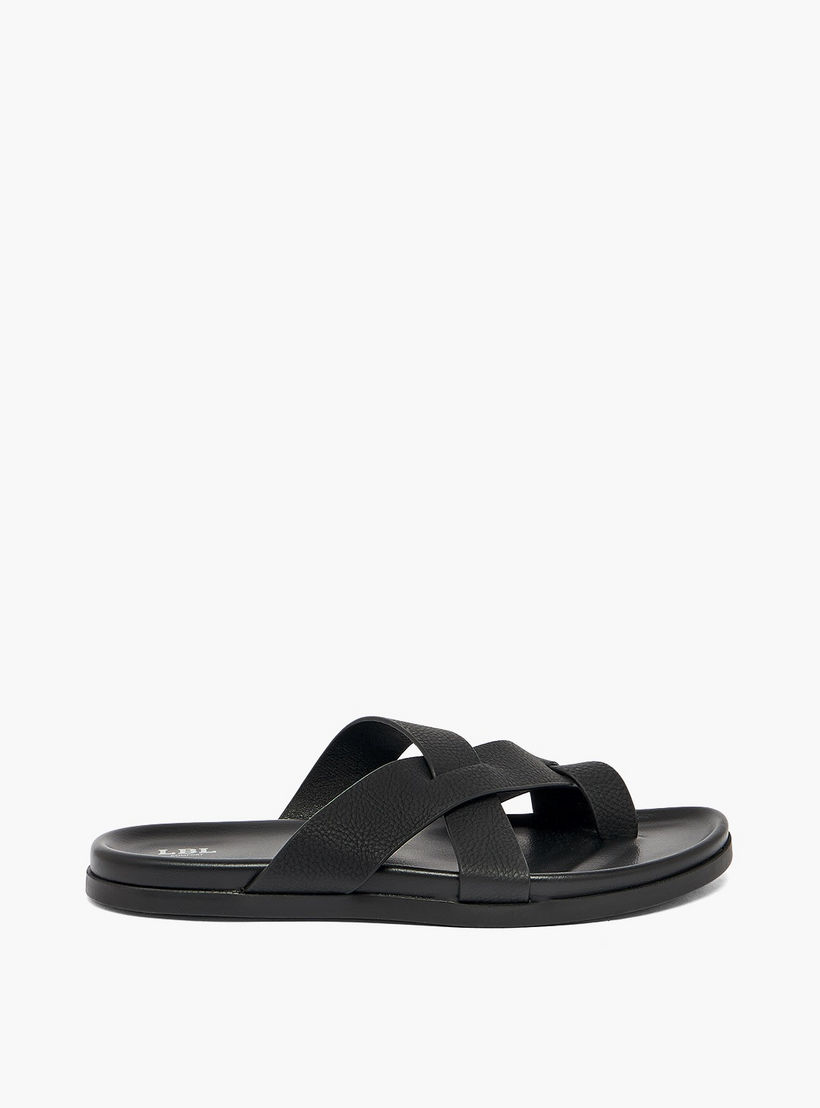 صندل بارز الملمس بأحزمة متقاطعة للرجال من أل بي أل من شو إكسبريس-men-shoes-sandals-image-2