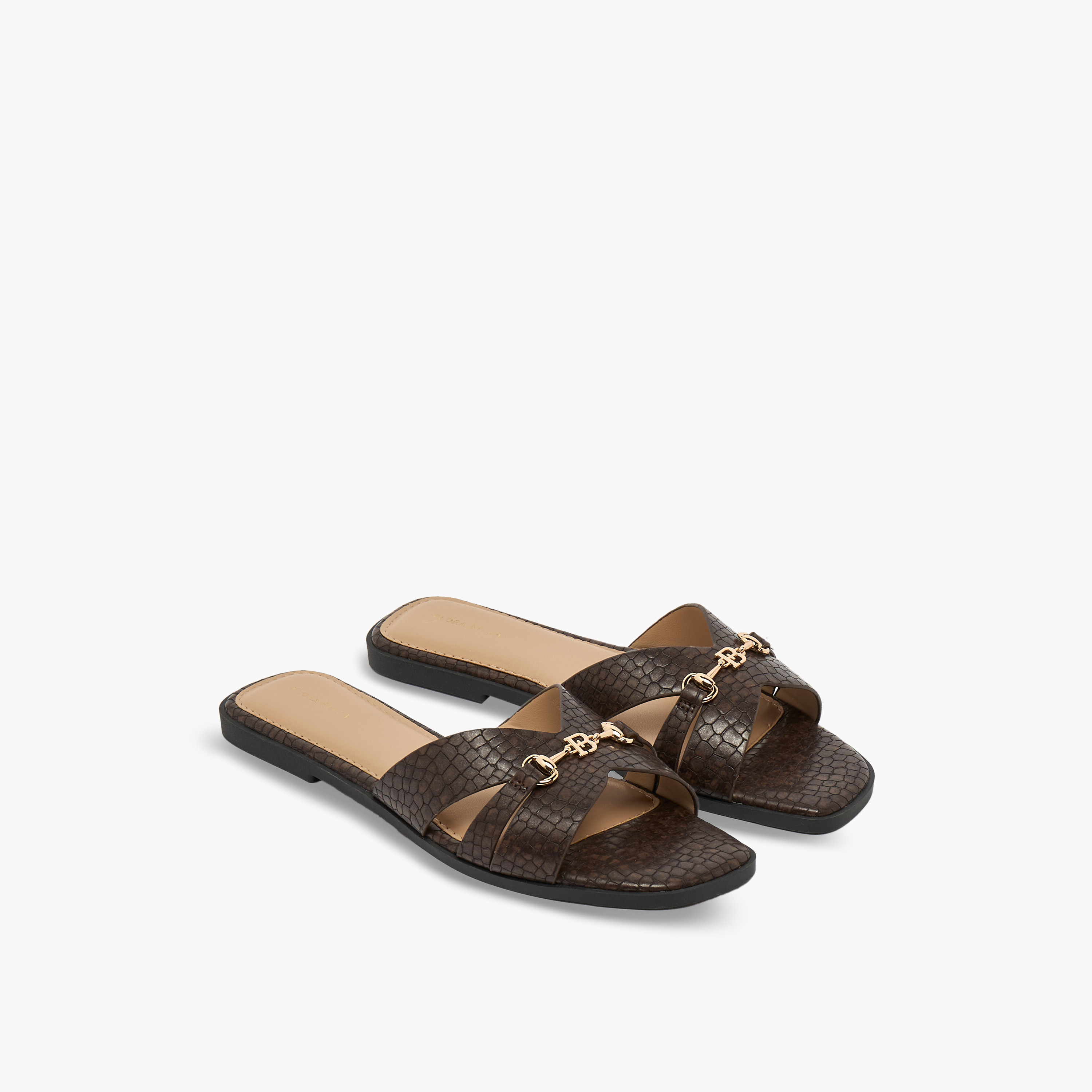 صندل بأحزمة متقاطعة للنساء من فلورا بيلا-women-shoes-flats-sandals-image-1