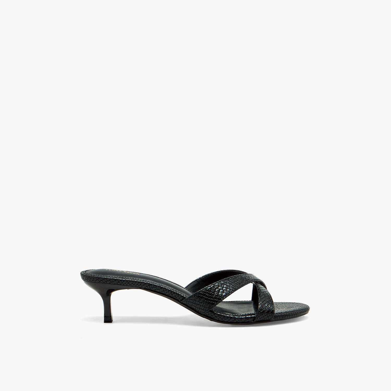 صندل بكعب صغير وأحزمة متقاطعة بارزة الملمس للنساء من فلورا بيلا-women-shoes-sandals-heeled-image-3