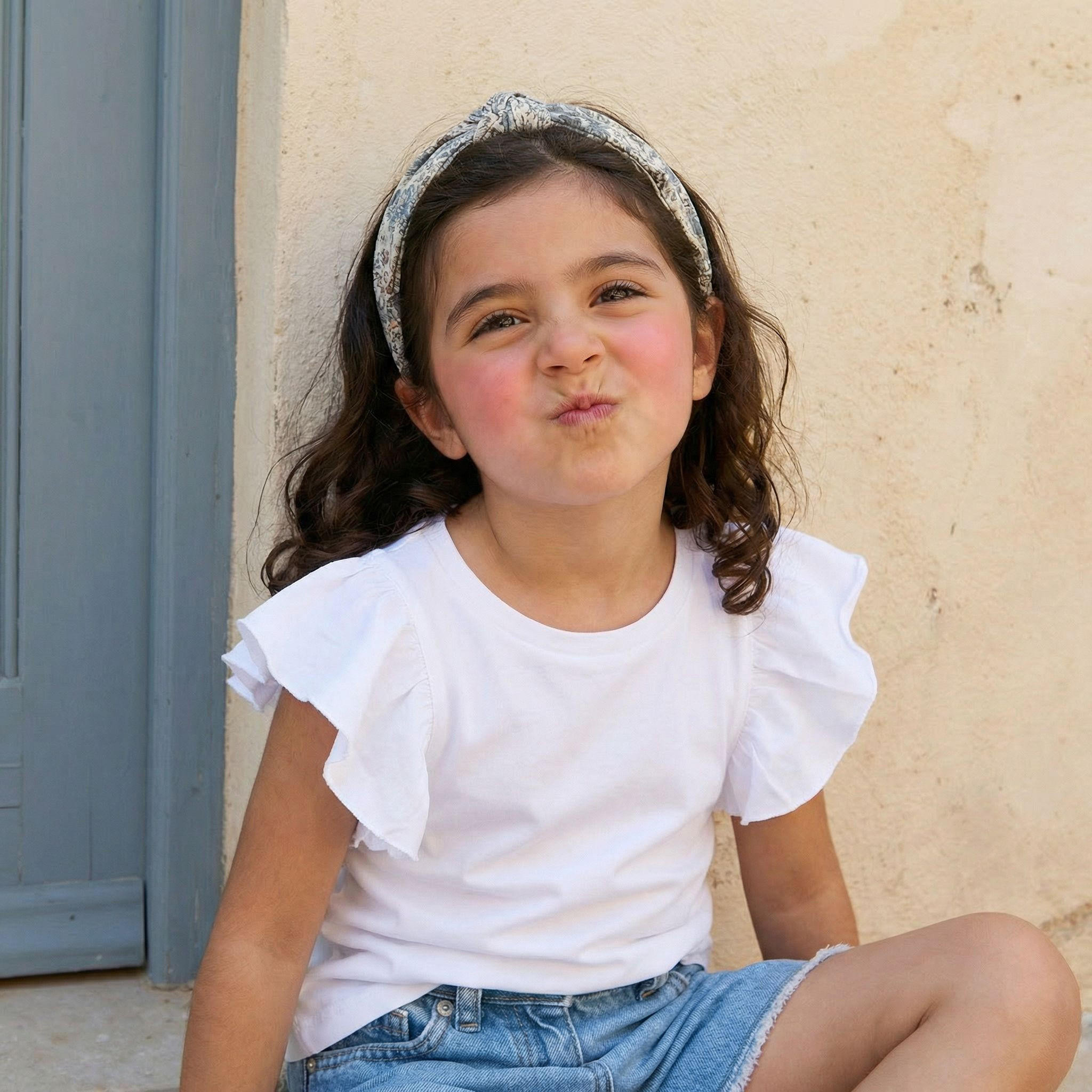 بلوزات سادة بأكمام مكشكشة من جونيورز - طقم من قطعتين-girls-clothing-tshirts-image-2