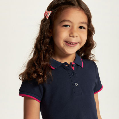 Juniors Solid Dress with Short Sleeves and  Piping Detail