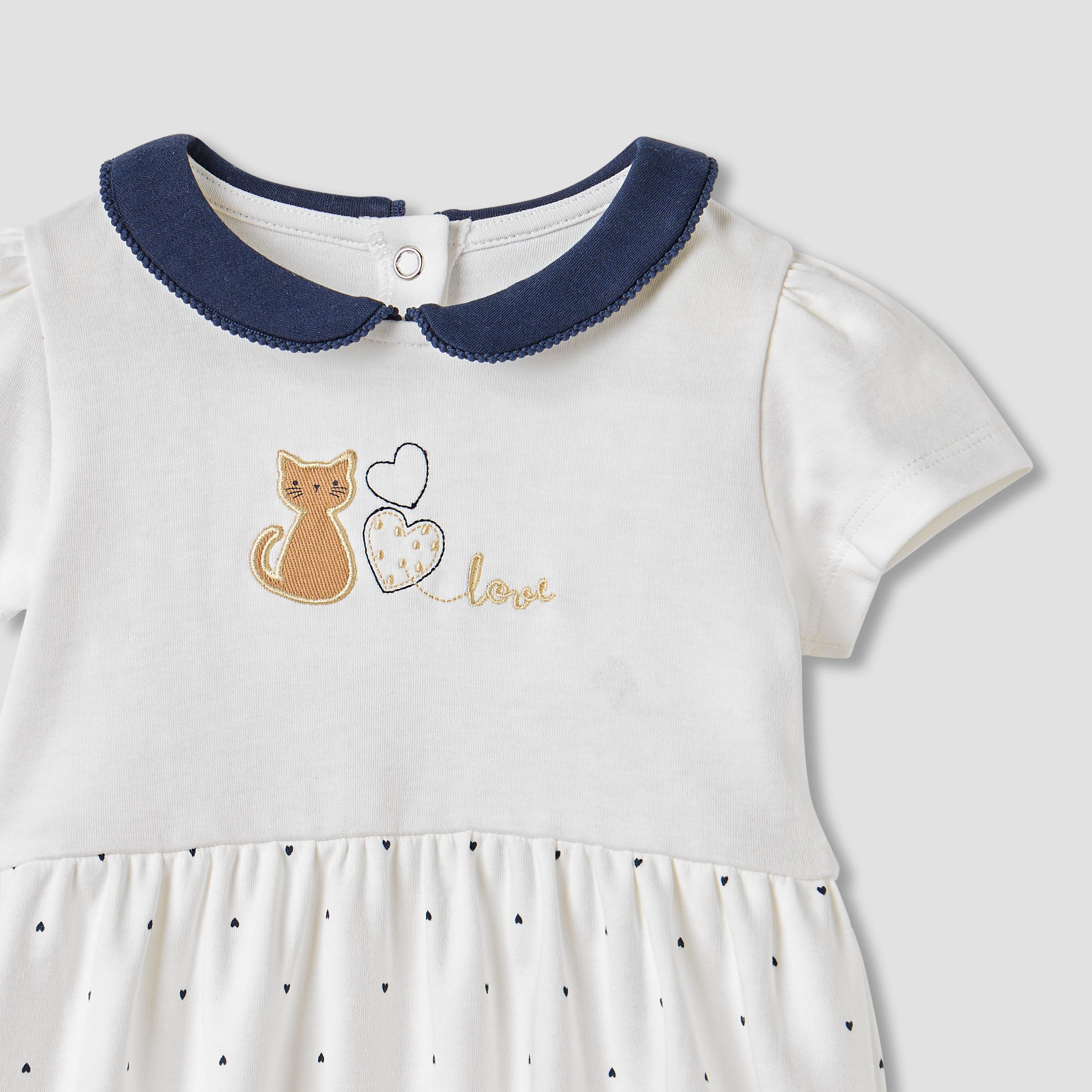أفرول بطبعات قلوب بأكمام قصيرة وأزرار إغلاق من جونيورز-baby-girls-clothing-rompers-image-3