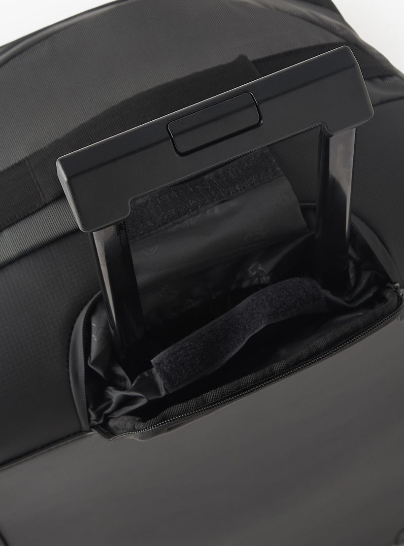 شنطة دافل بسحاب إغلاق وبمقبض سحب وطبعات من كابا-travel-luggagesandbags-dufflebags-image-6
