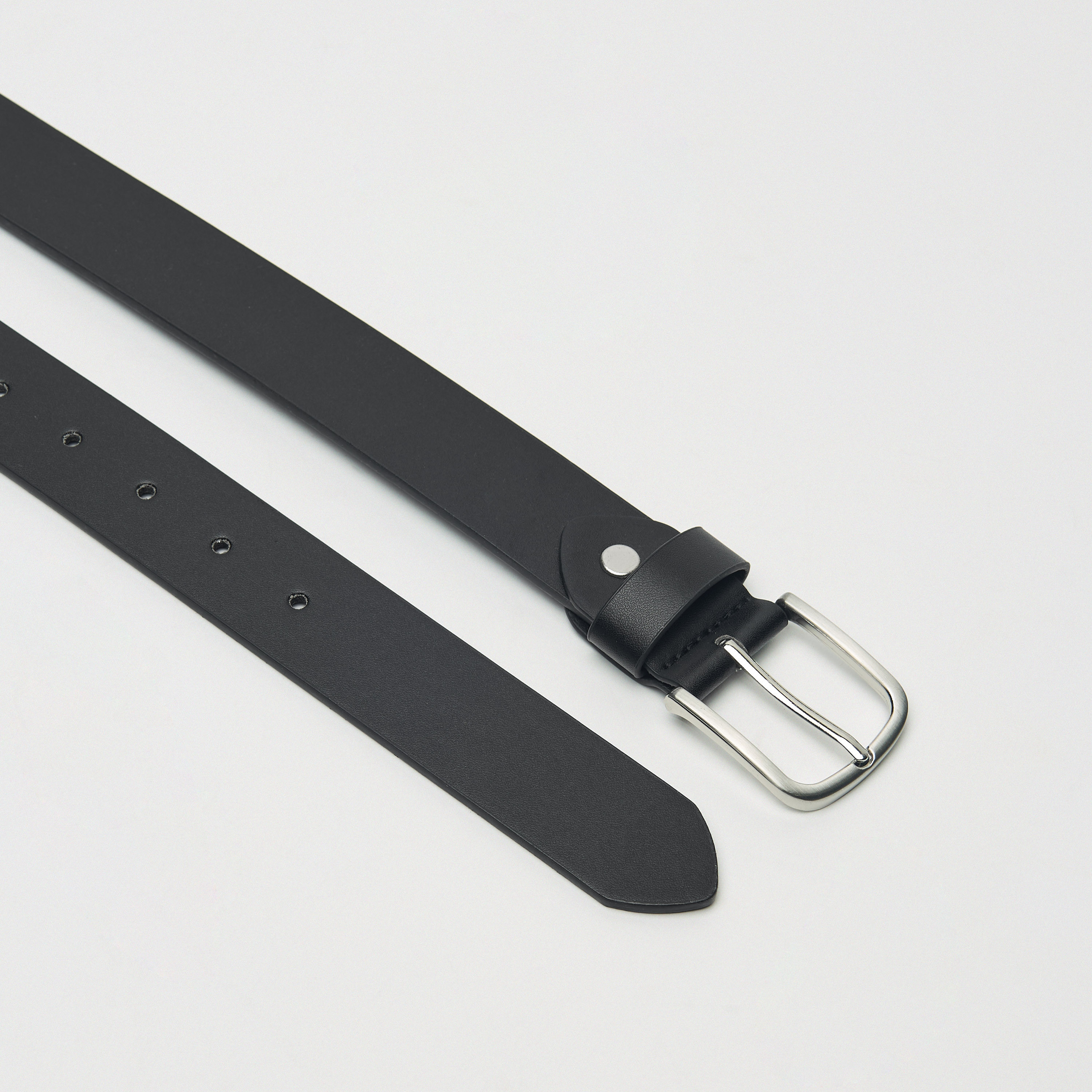 حزام سادة بإبزيم إغلاق بدبوس من إل بي إل من شو إكسبرس-men-beltsandwallets-belts-image-4