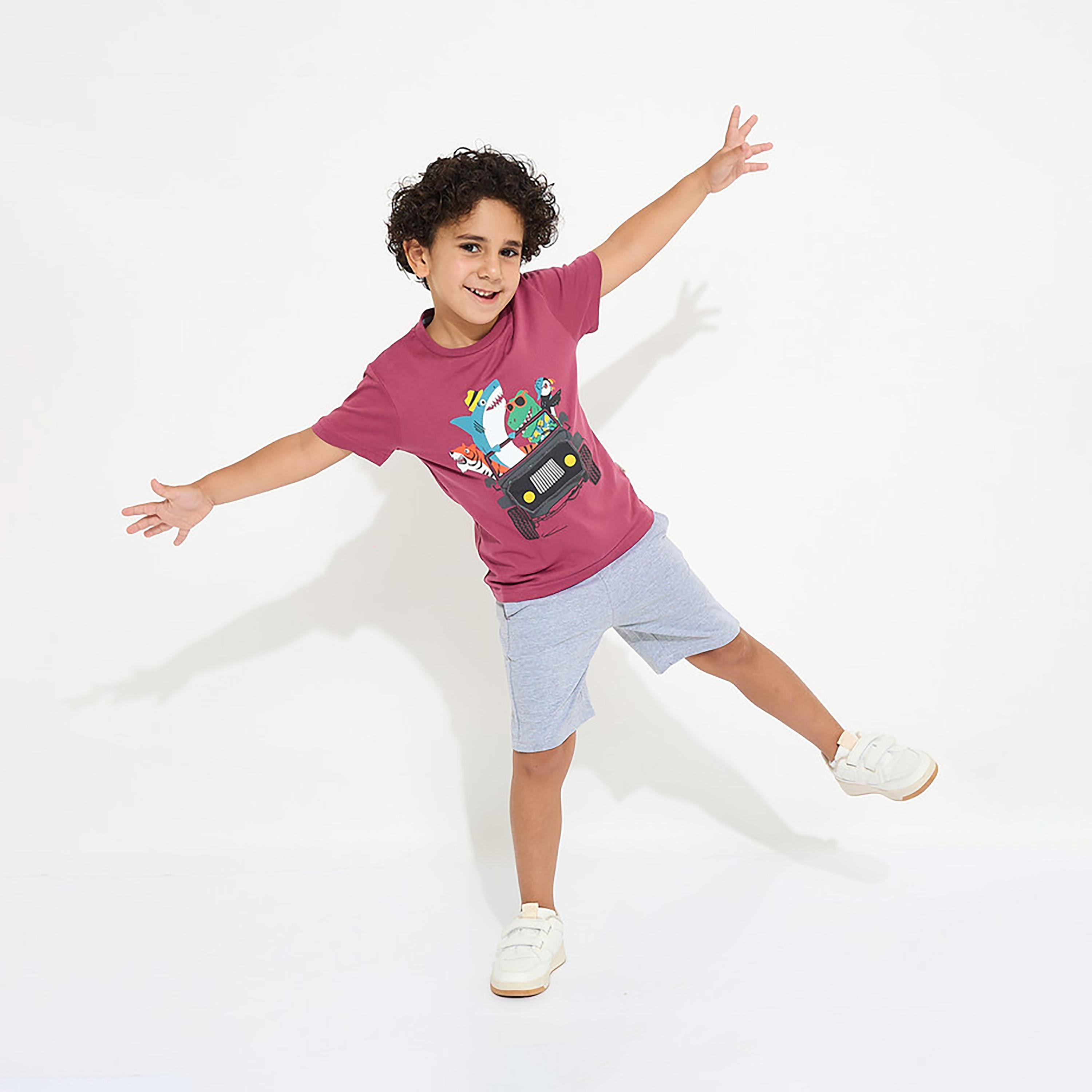 تيشيرت بأكمام قصيرة وطبعات مع شورت من فيكتور اند جين-boys-clothing-setsandcoords-image-1