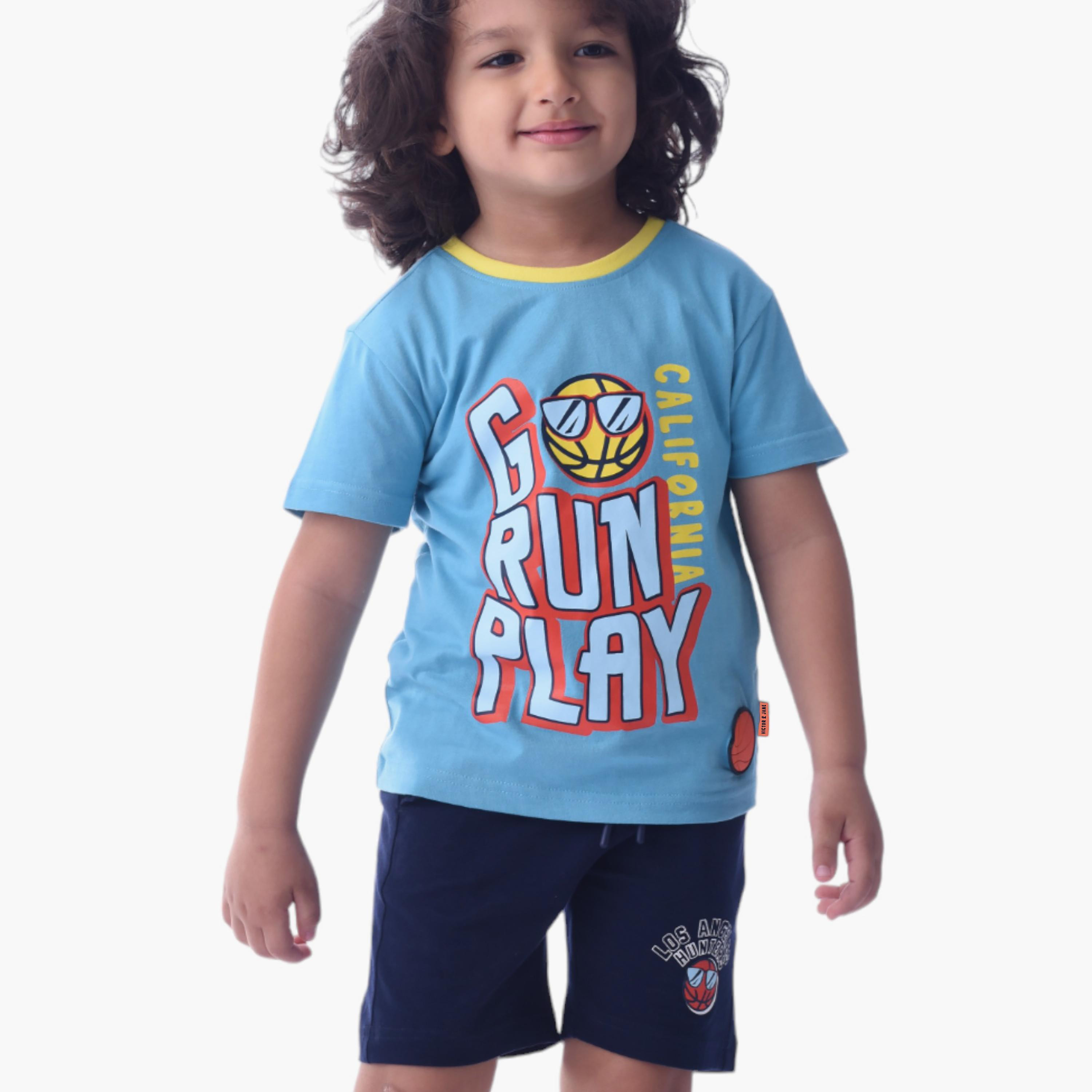 طقم تي شيرت وشورت  قطن 100% قطعتين بطبعة جو ران بلاي من فيكتور آند جين-boys-clothing-setsandcoords-image-5