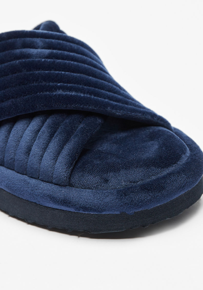 Cozy Quilted Crossover Strap Slip-On Bedroom Slides-Women%27s Bedroom Slippers-image-4