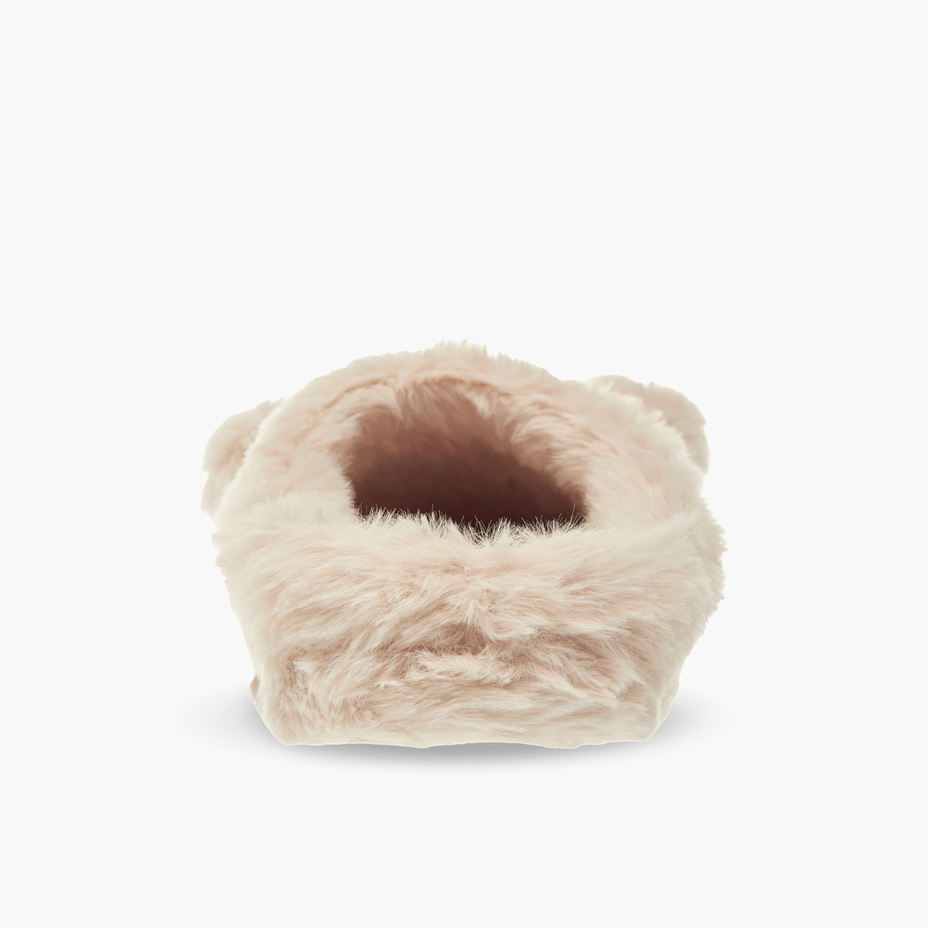 حذاء ميول سهل الارتداء بتزيينات دب لغرفة النوم من لي كونفورت-women-shoes-bedroomslippers-image-4