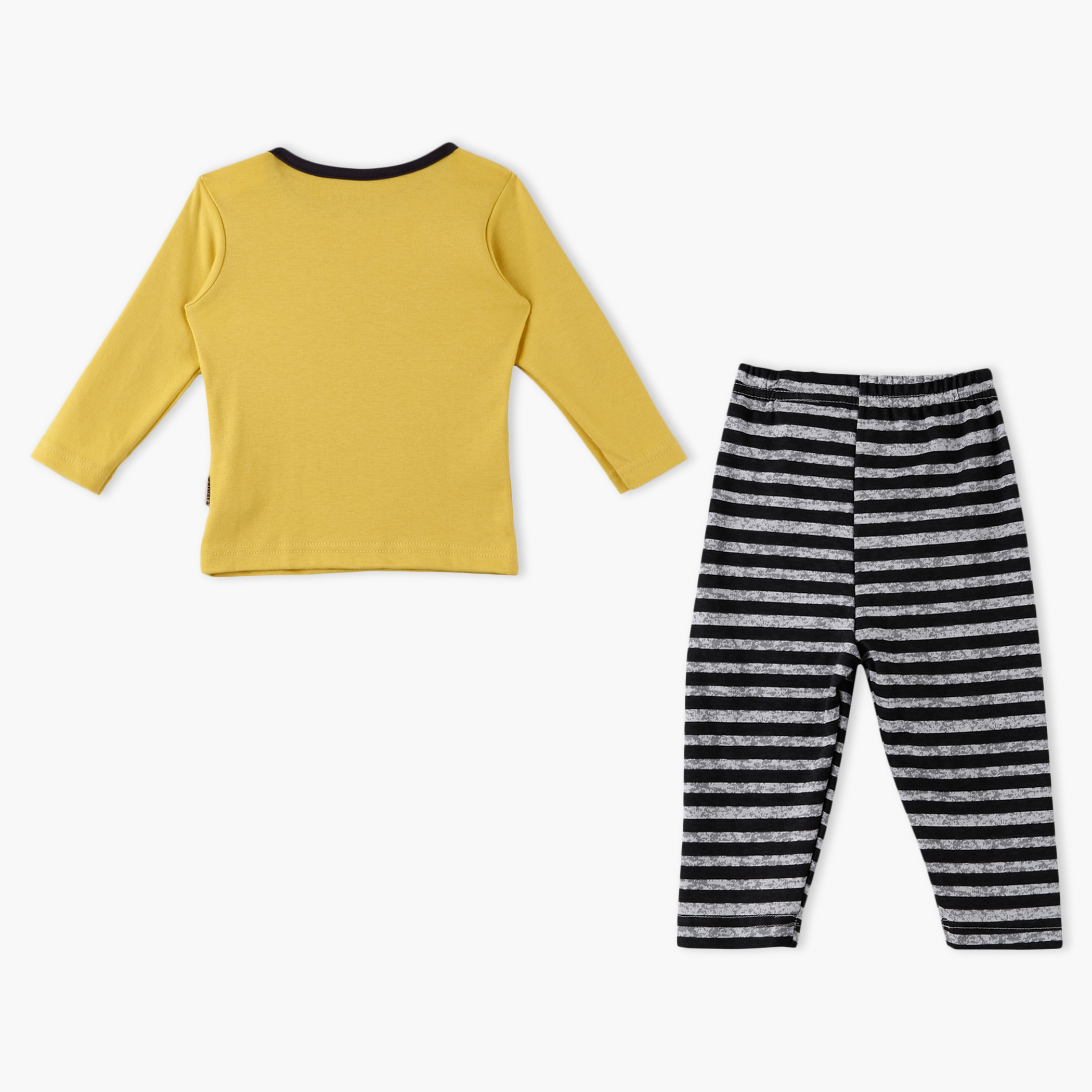 طقم بنطلون بيجاما وتيشيرت بطبعات من جونيورز-baby-boys-clothing-nightwear-pyjamasets-image-2