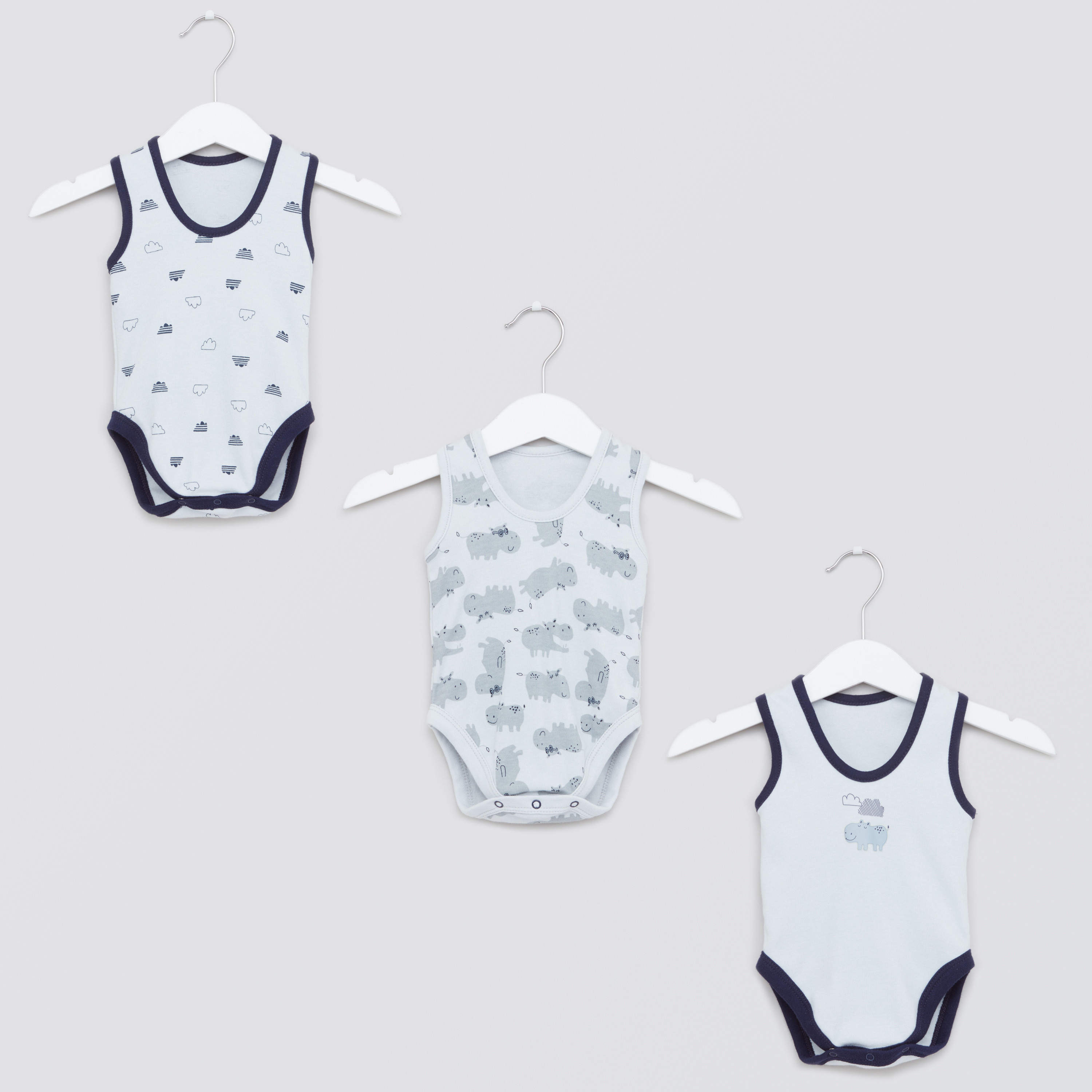 بودي سوت بطبعات من جونيورز - طقم من 3 قطع-baby-boys-clothing-bodysuits-image-1