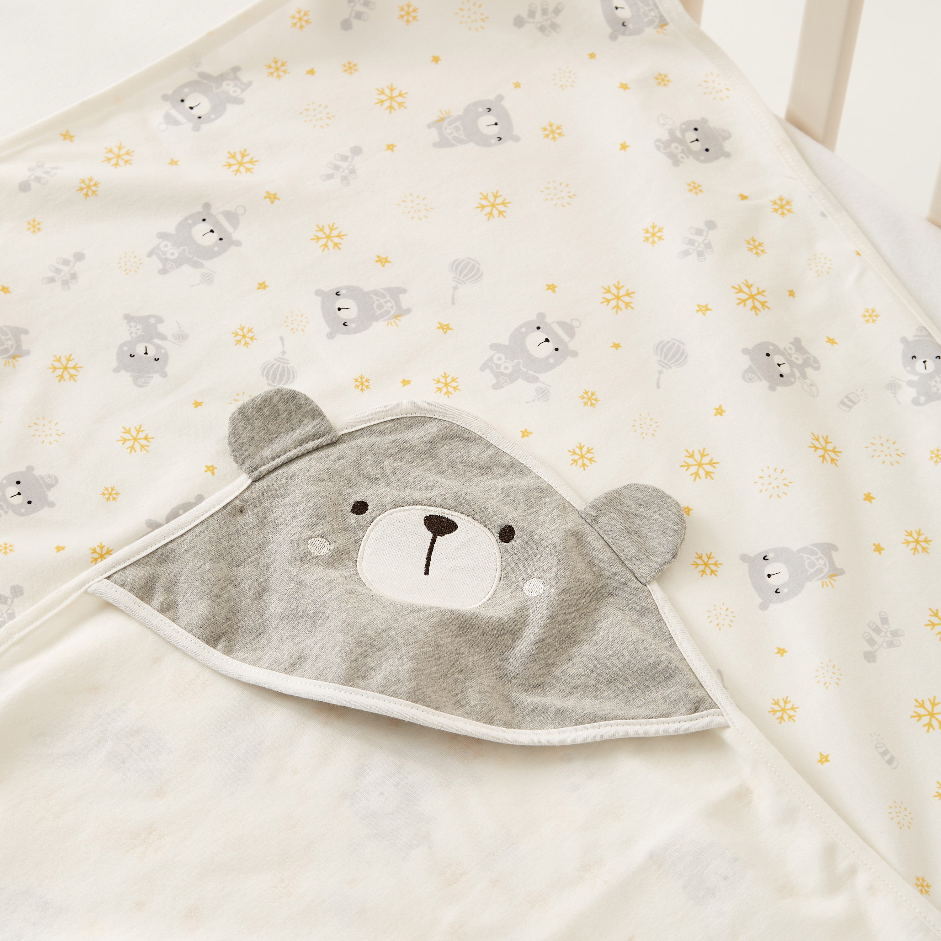 Juniors All-Over Printed Receiving Blanket with Hood and Embroidery - 81 x 81 cms-baby-nursery-blanketsandswaddles-receivingblankets-image-3