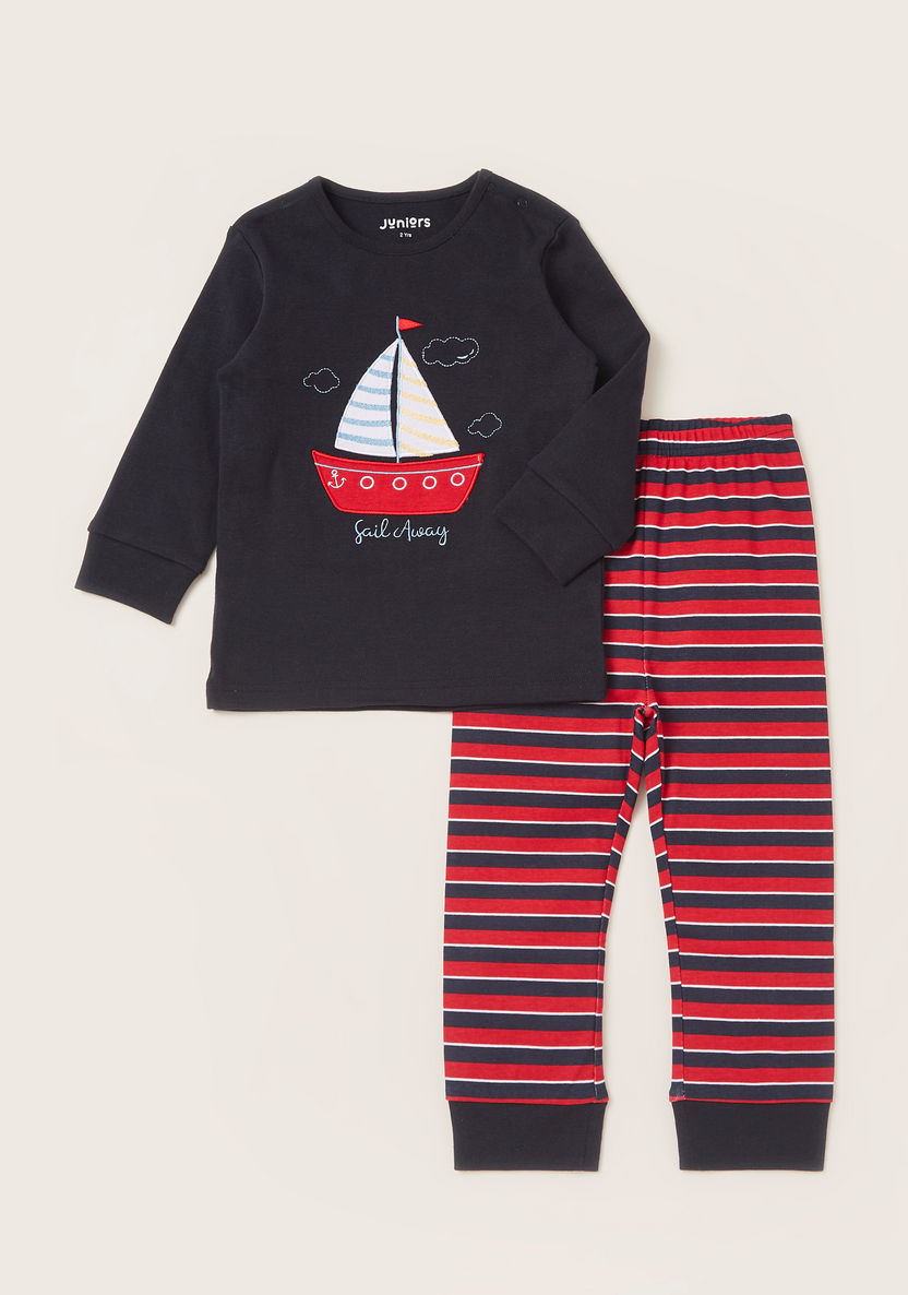 Juniors Graphic Print T-shirt and Striped Print Pyjamas Set-Pyjama Sets-image-0
