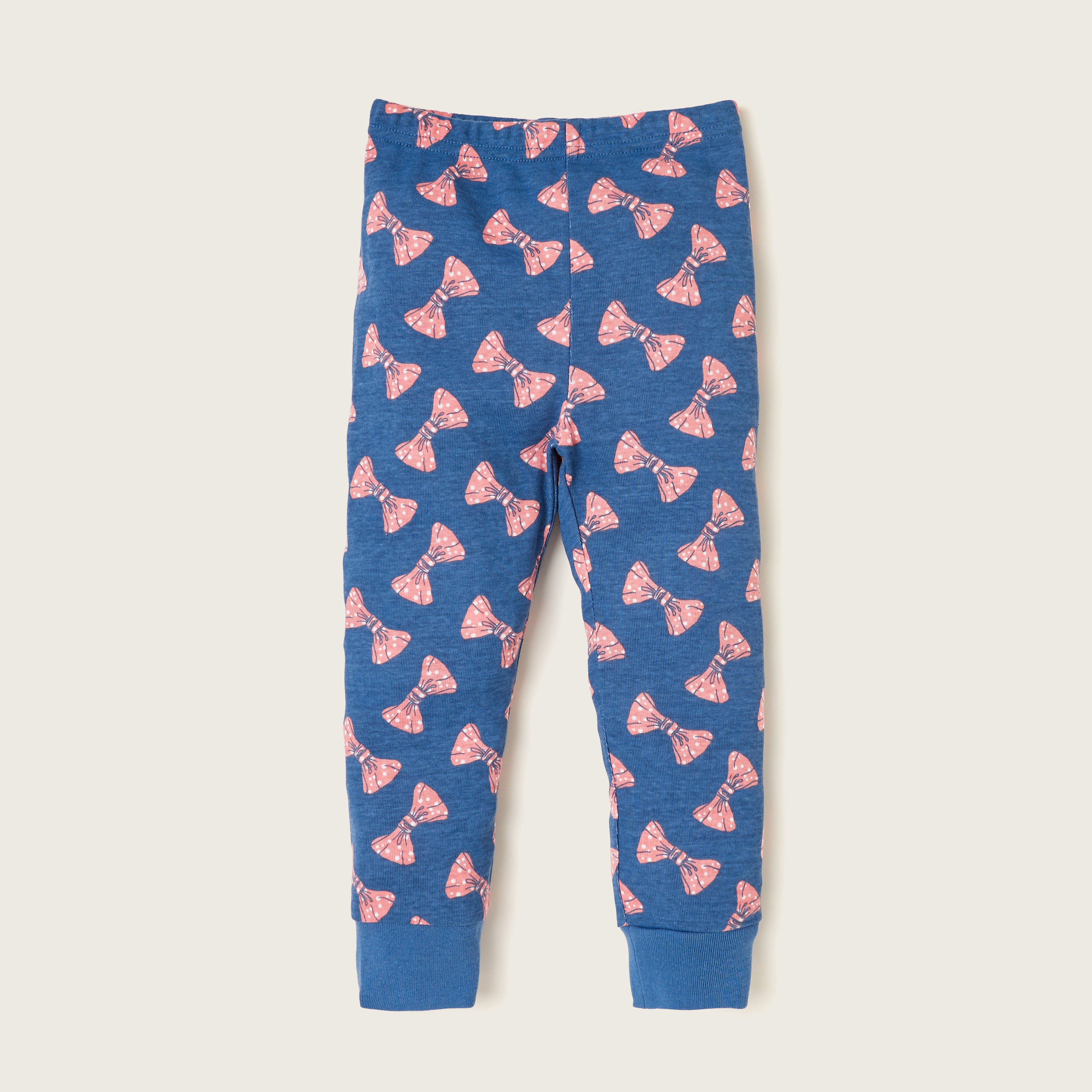Juniors Graphic Print T-shirt and All-Over Printed Pyjama Set-baby-girls-clothing-nightwear-pyjamasets-image-3