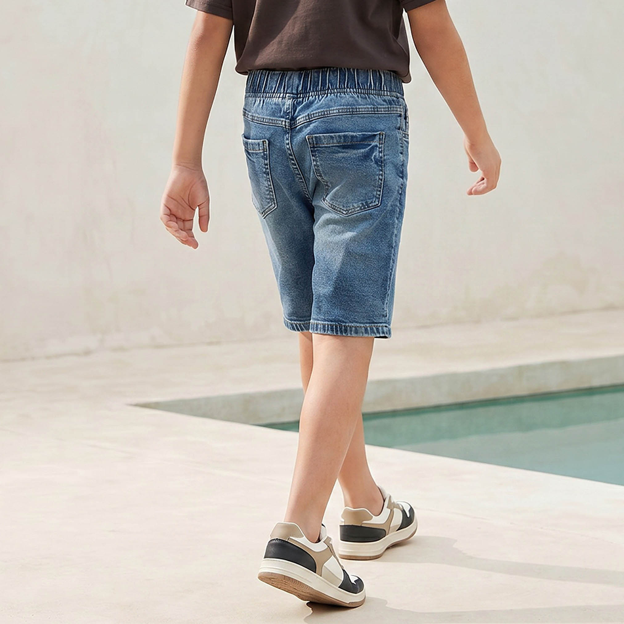 Juniors Knee Length Mid-Rise Shorts with Pockets-boys-clothing-bottoms-shorts-image-3