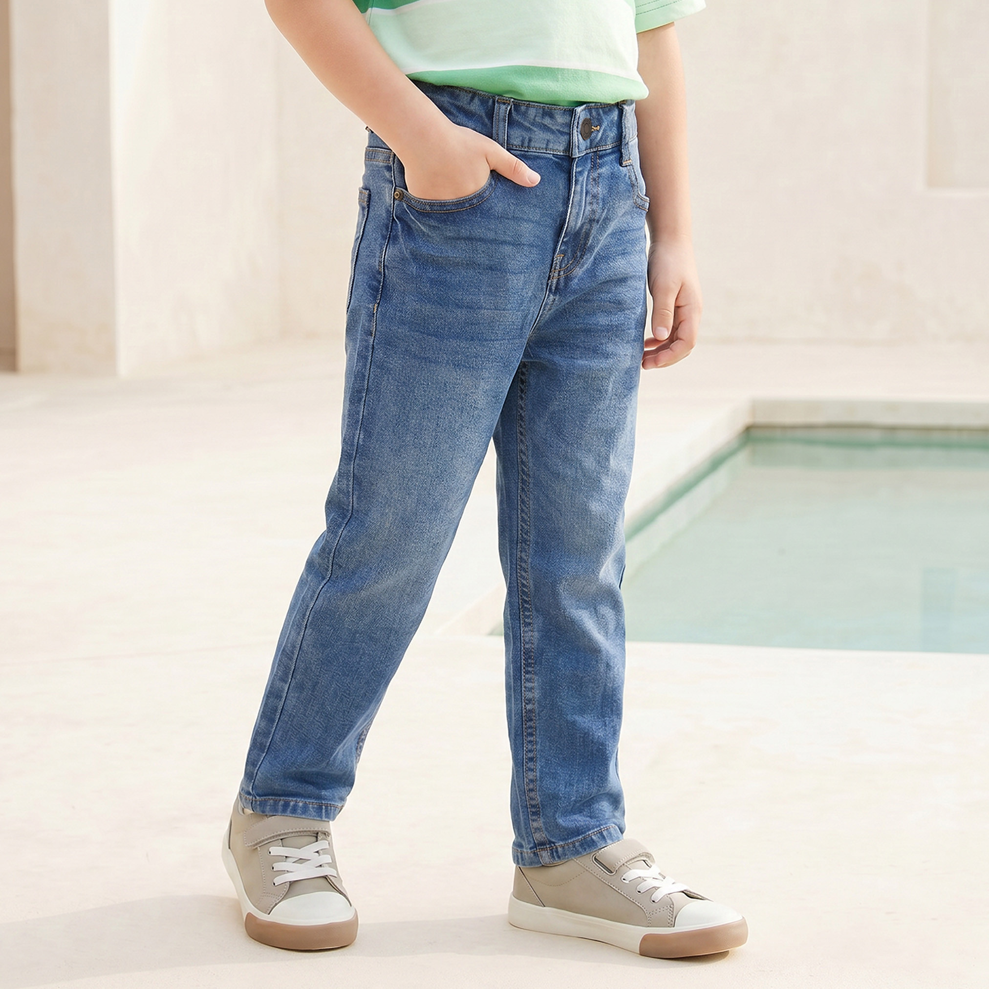 Juniors Jeans with Pockets-boys-clothing-bottoms-jeans-image-1