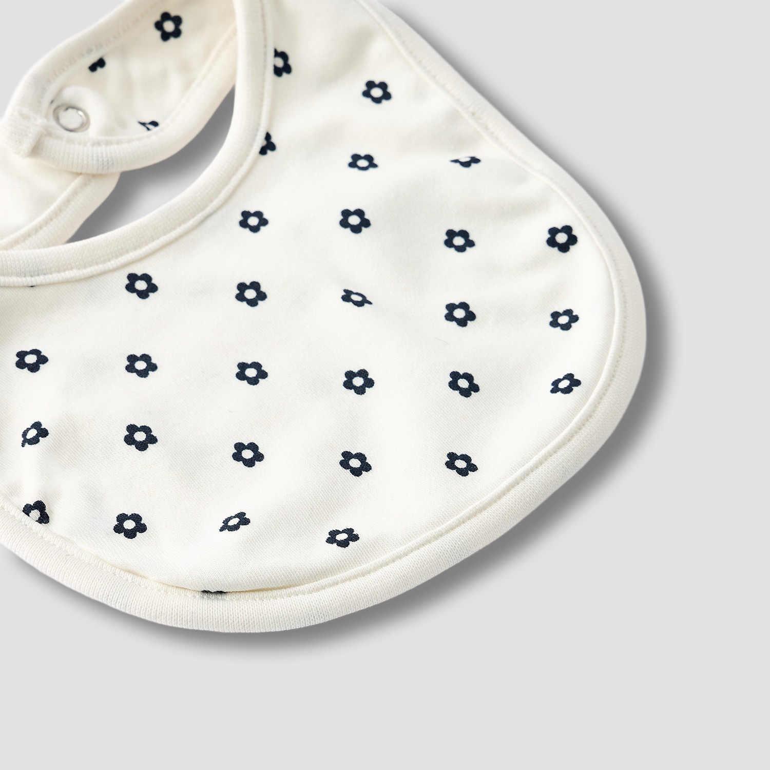 Juniors Baby Bib with Floral Print-baby-feeding-bibs-image-3